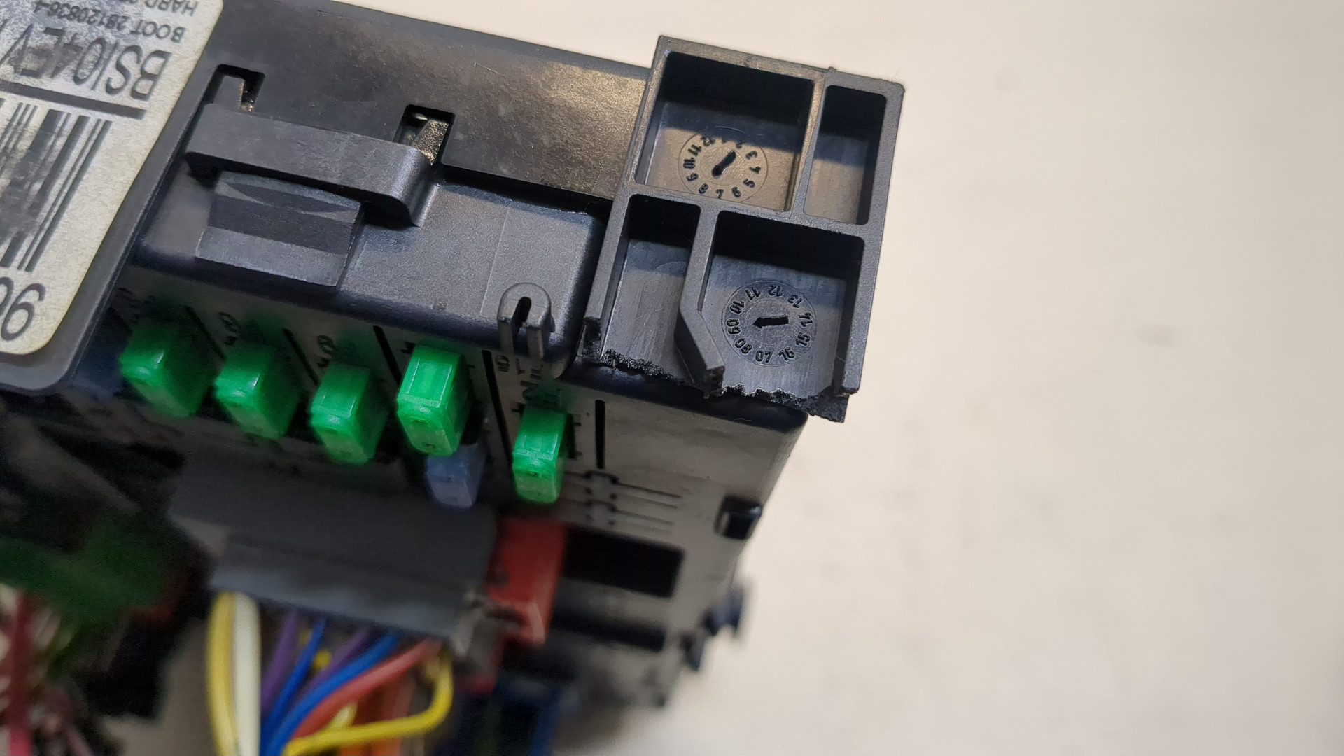 Блок предохранителей