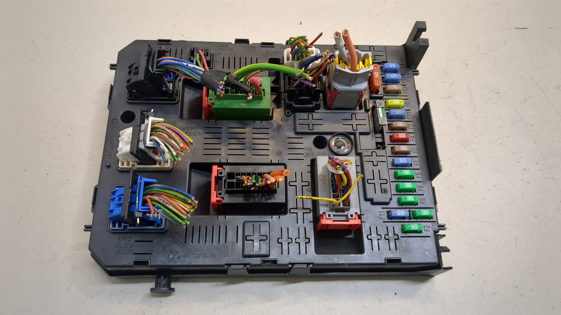 Блок предохранителей