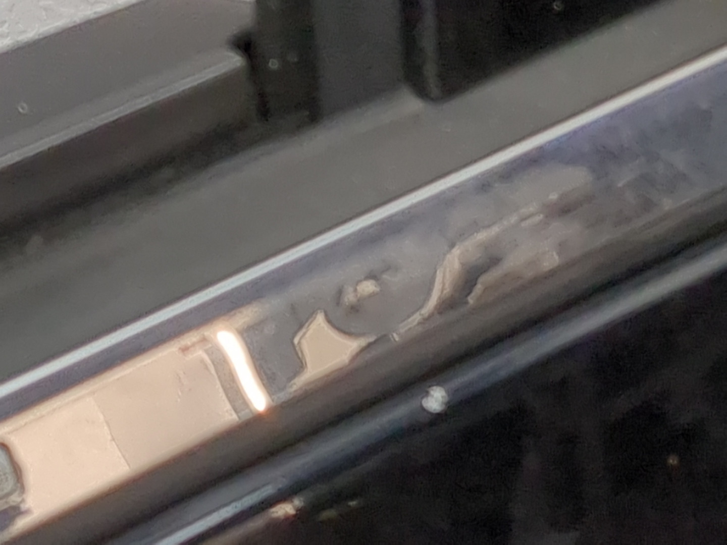 Дверь передняя левая