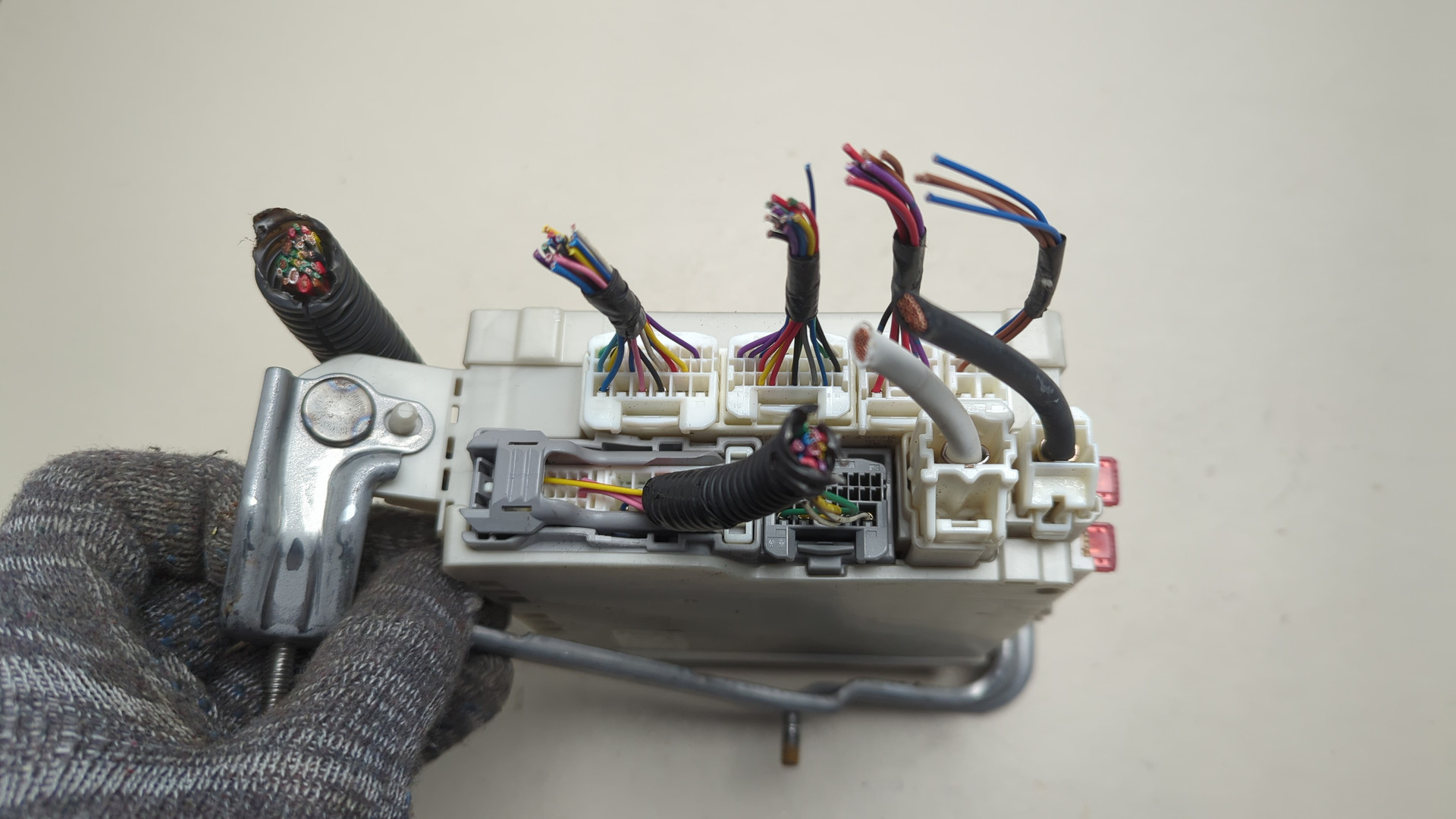 Блок предохранителей