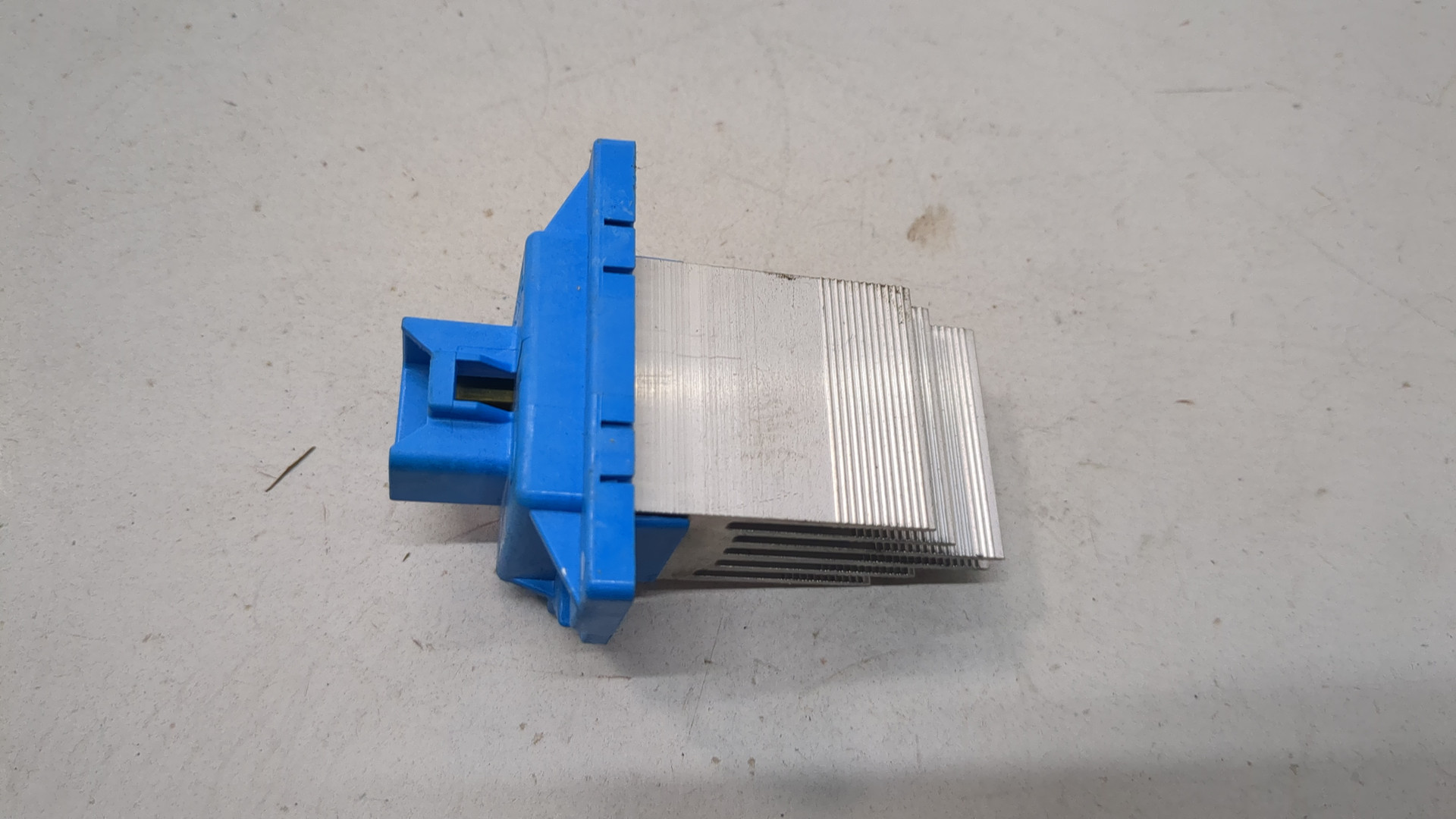 Резистор отопителя