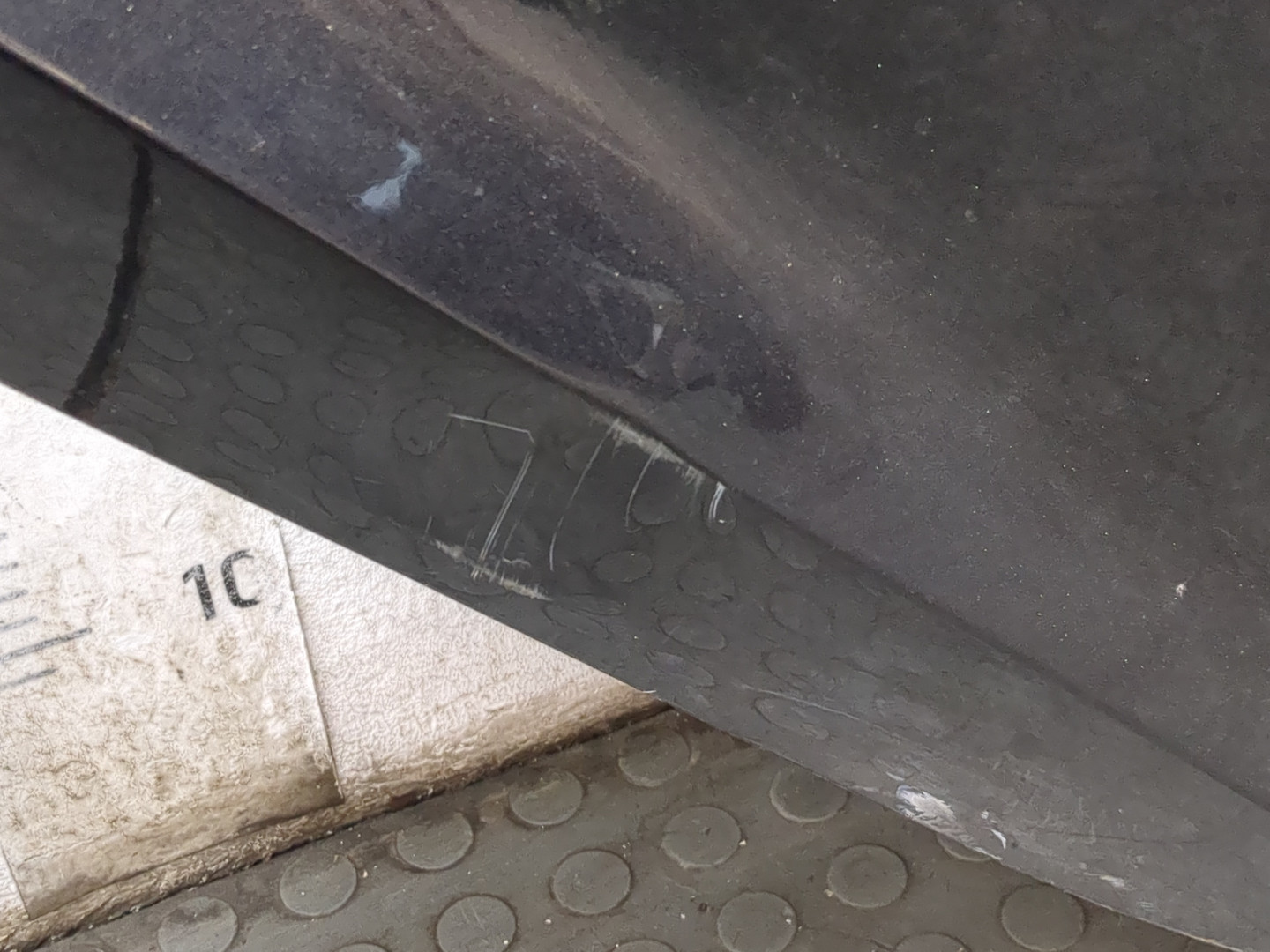 Дверь задняя левая