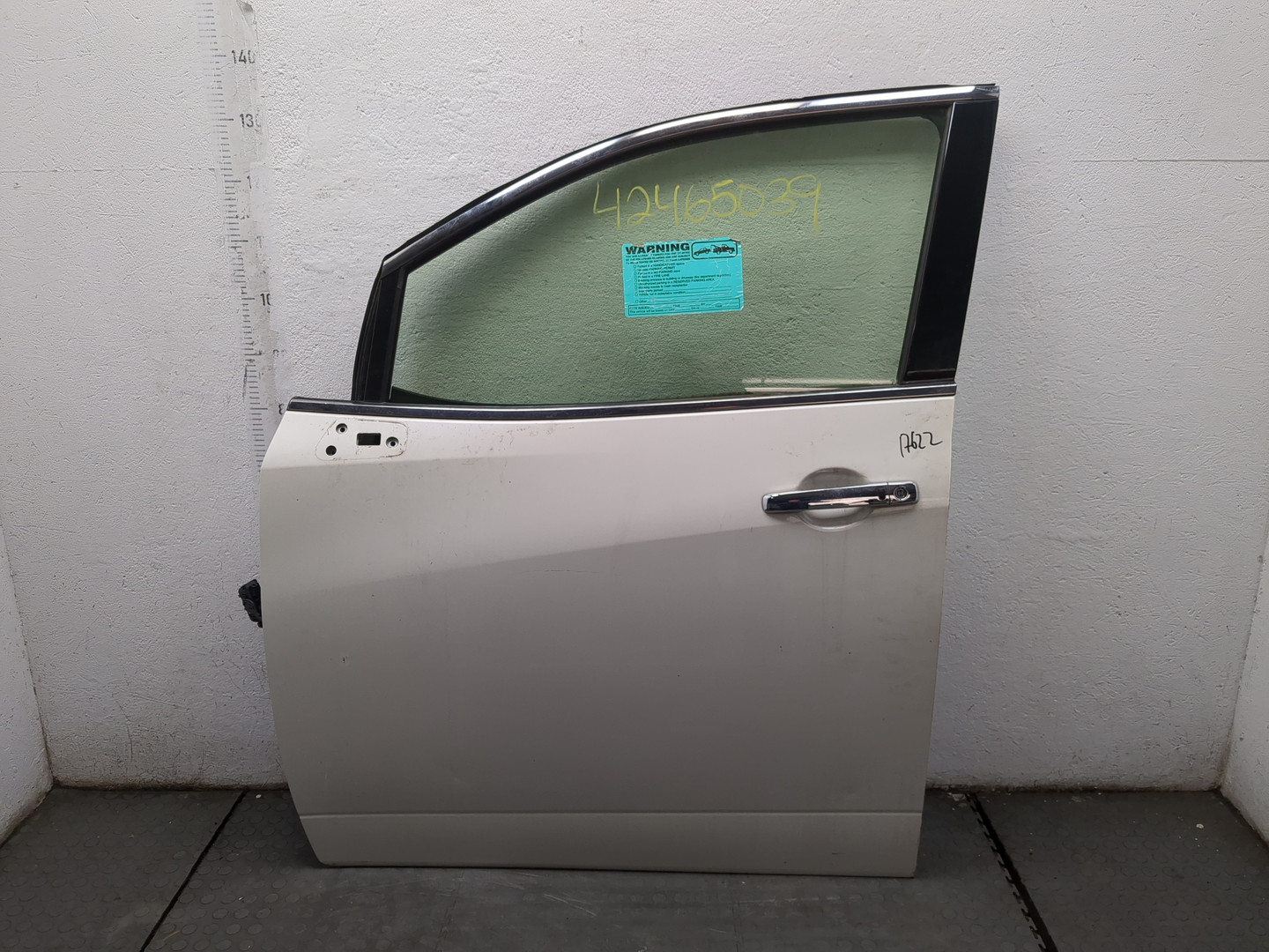 Дверь передняя левая