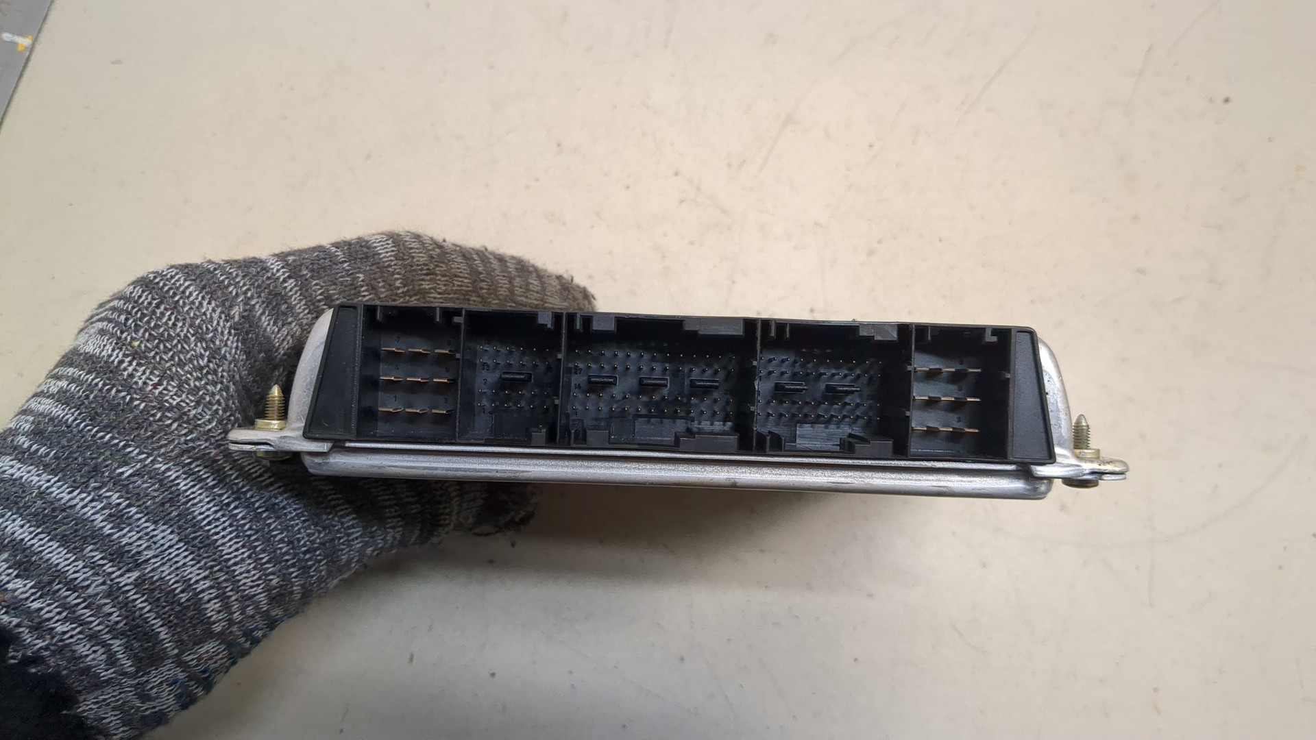 Блок управления двигателем