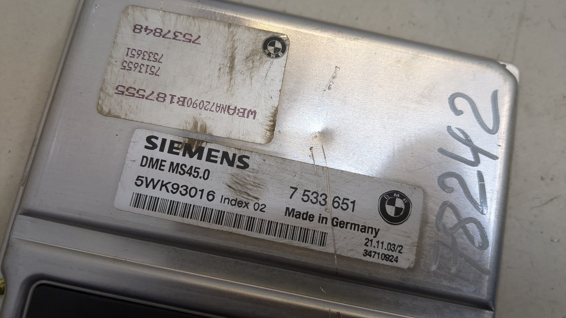 Блок управления двигателем