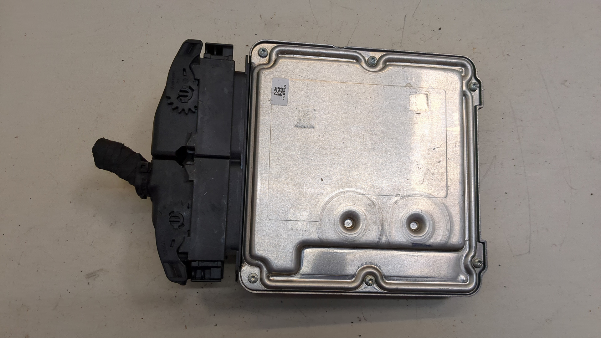 Блок управления двигателем