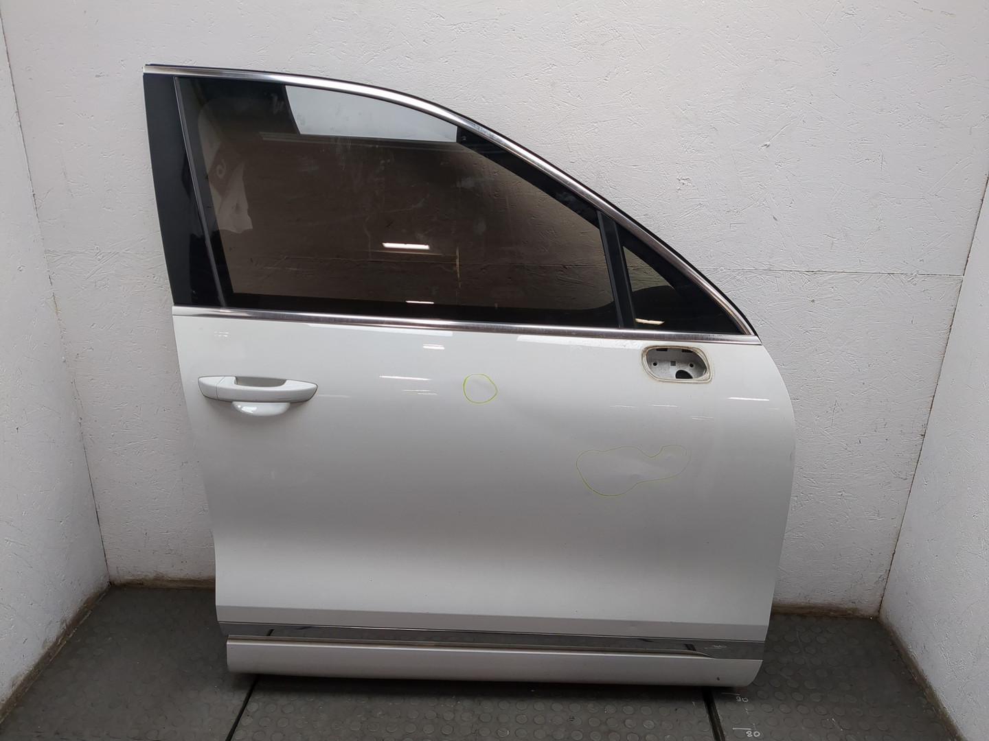 Дверь передняя правая