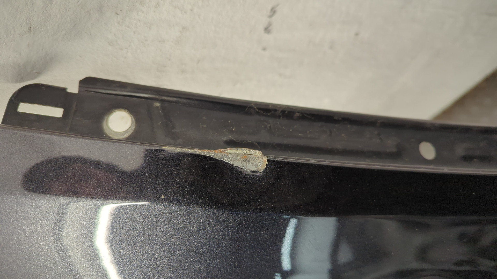 Крыло переднее левое