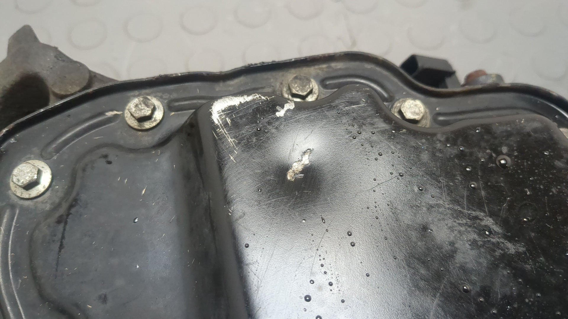 Поддон масляный двигателя (картер)