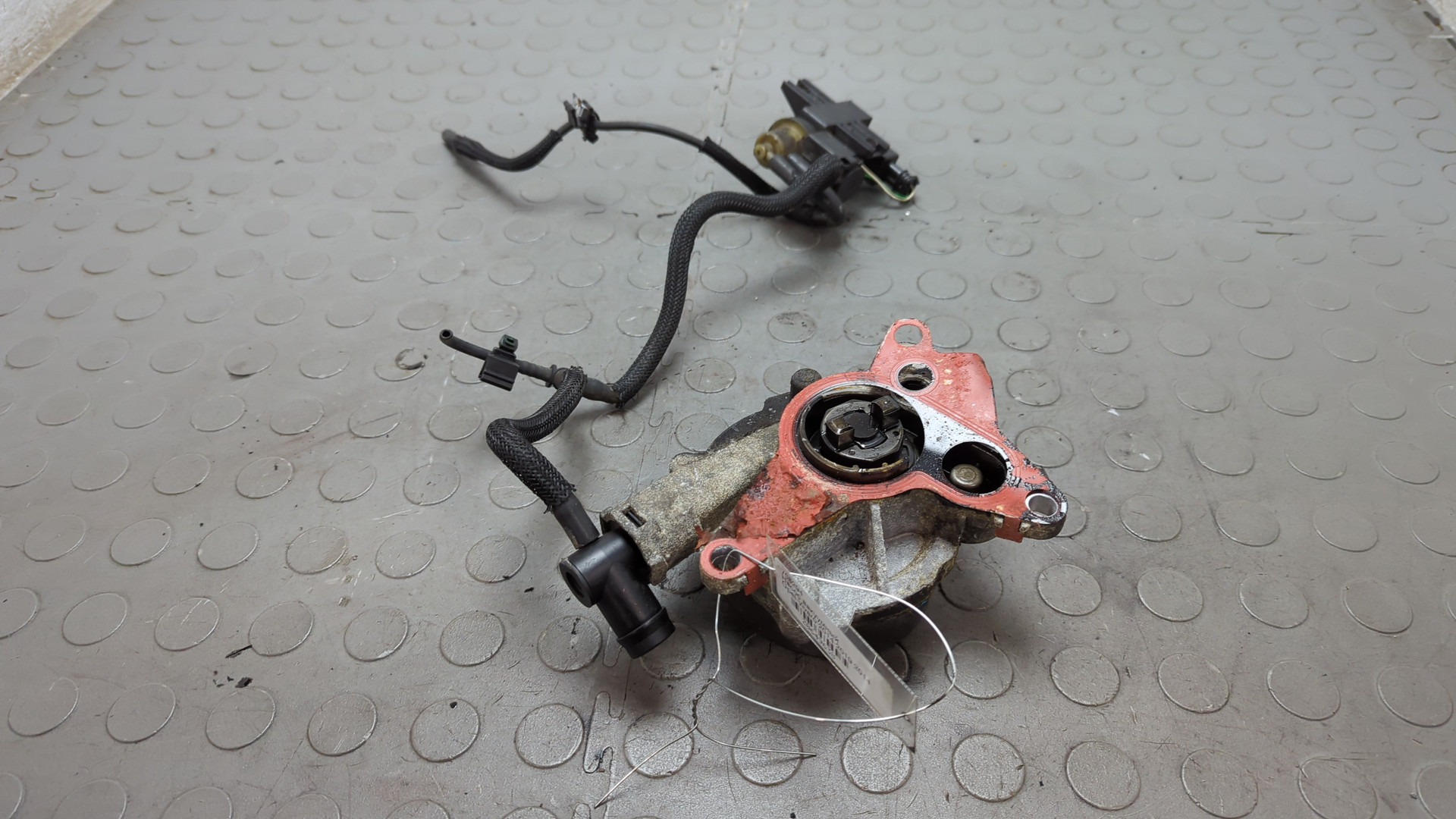 Насос вакуумный