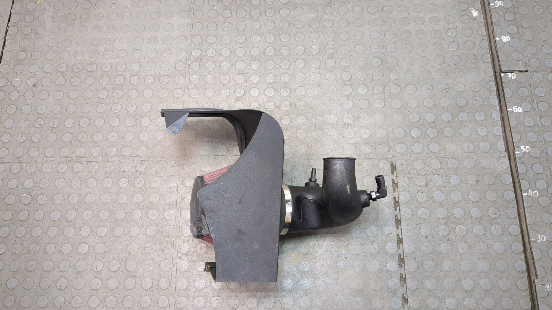 Патрубок воздушного фильтра