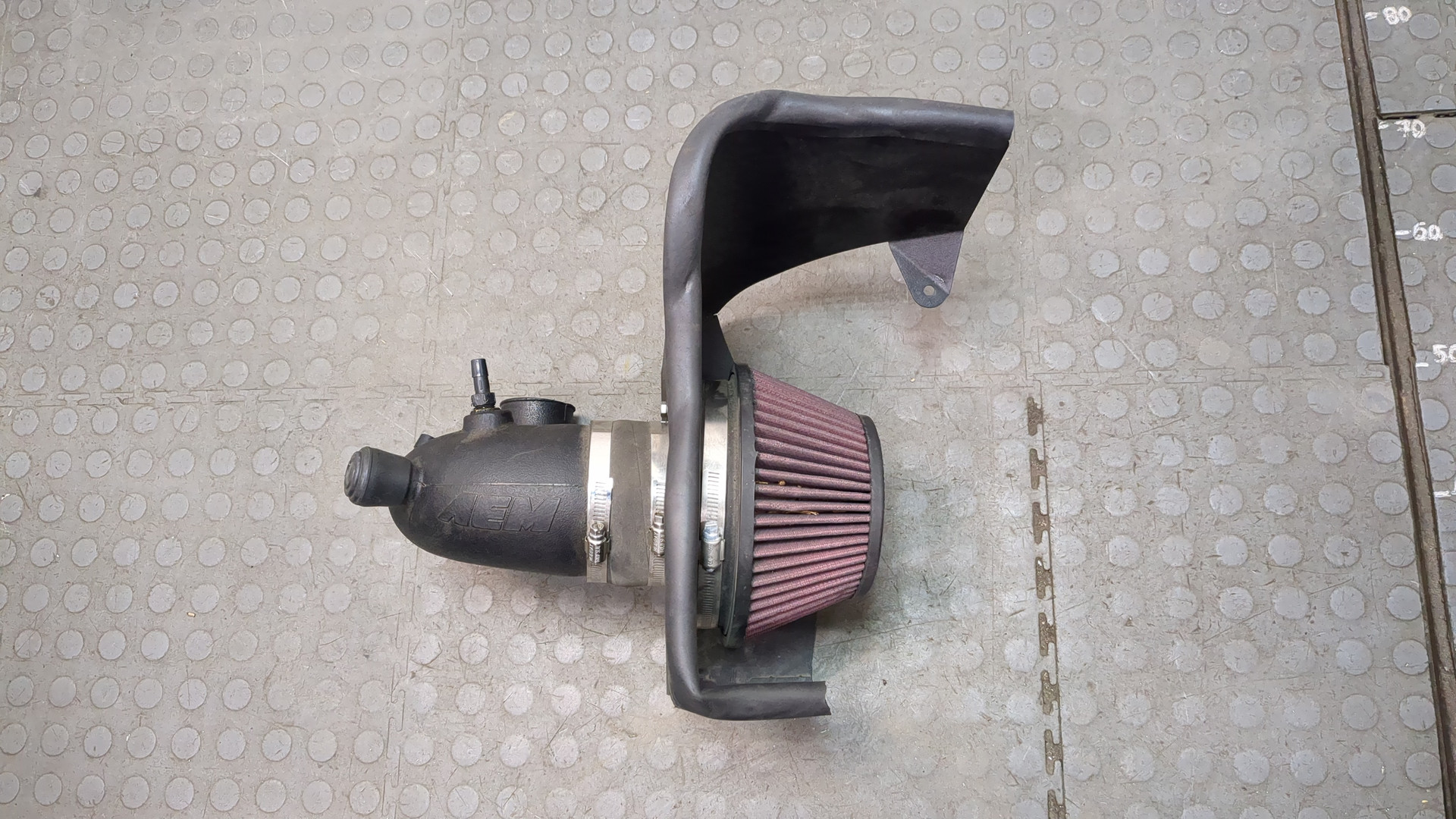 Патрубок воздушного фильтра