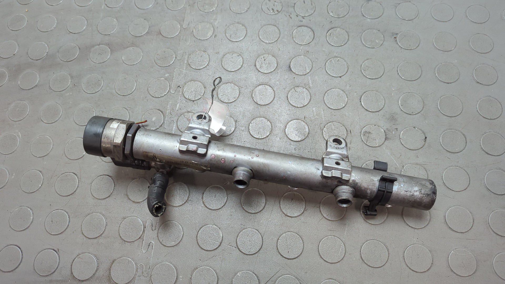 Рейка топливная (рампа)