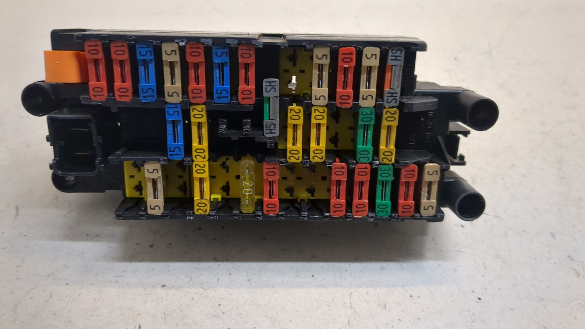 Блок предохранителей