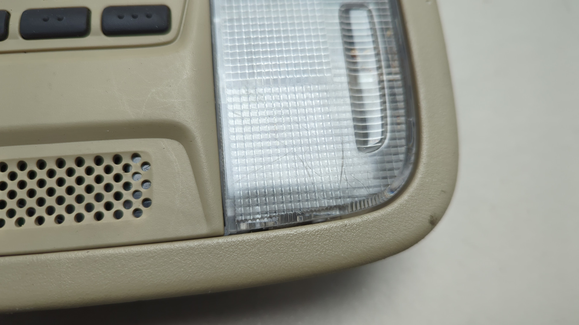 Плафон салонный