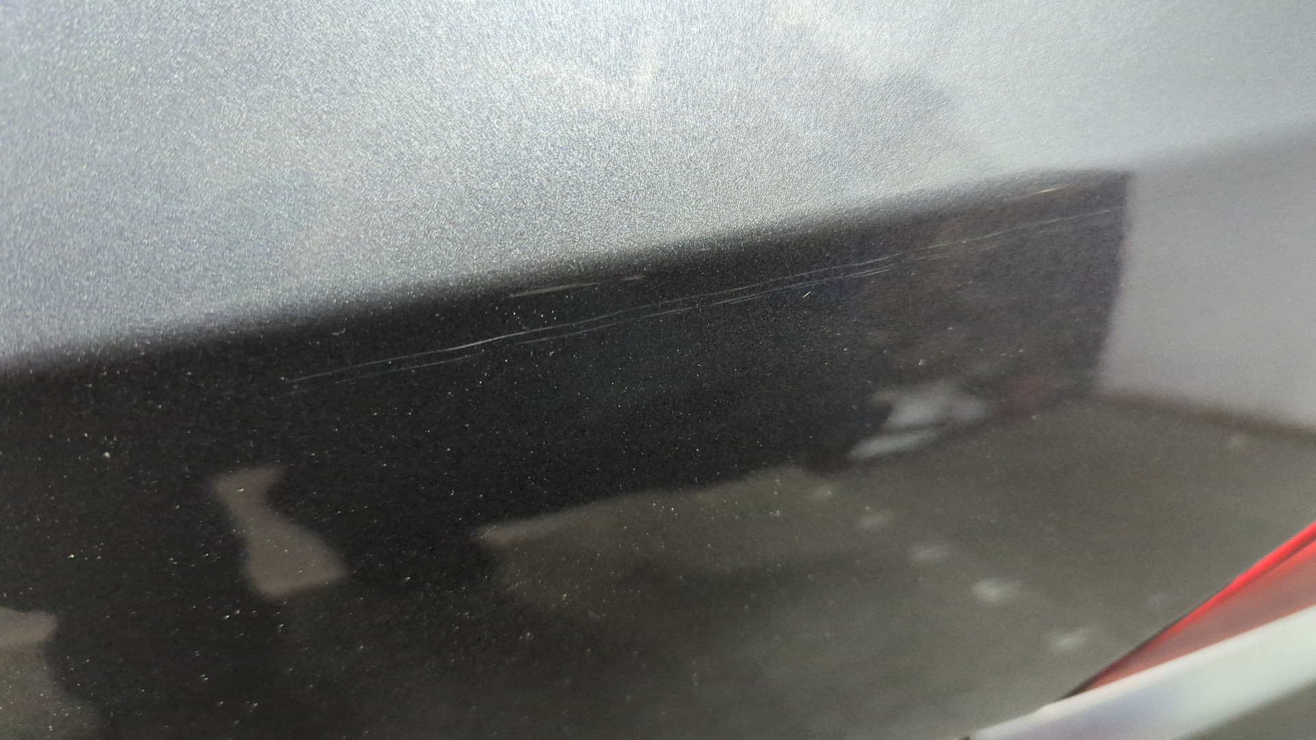 Дверь багажника