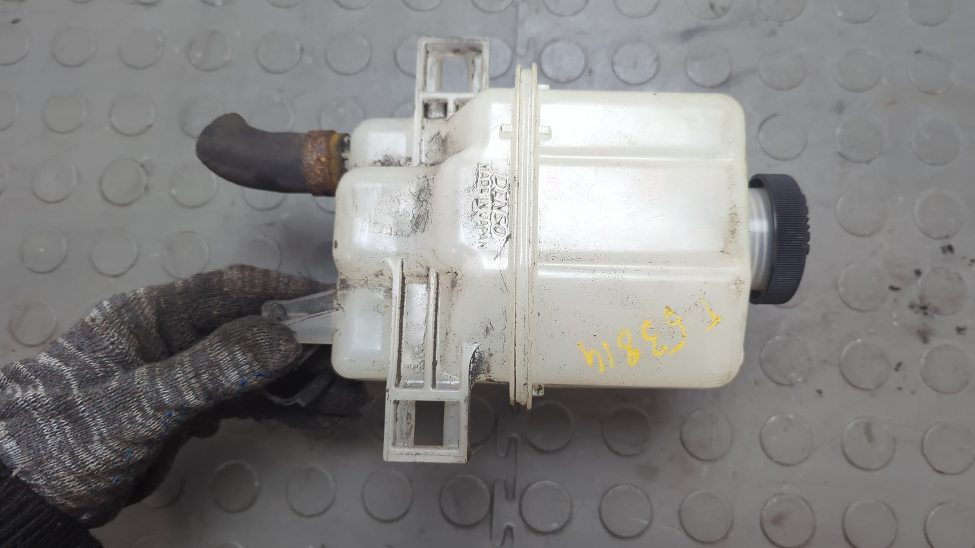 Бачок расширительный