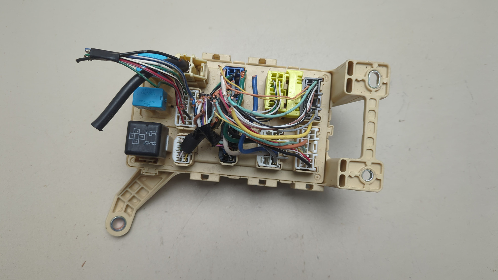 Блок предохранителей