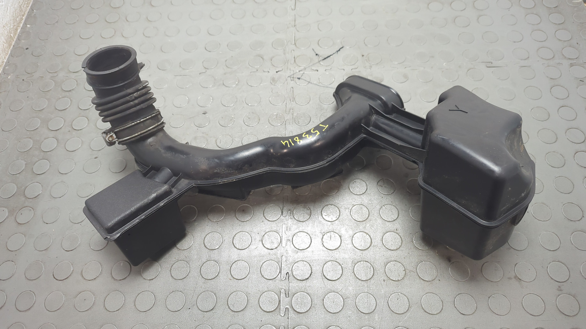 Резонатор воздушного фильтра