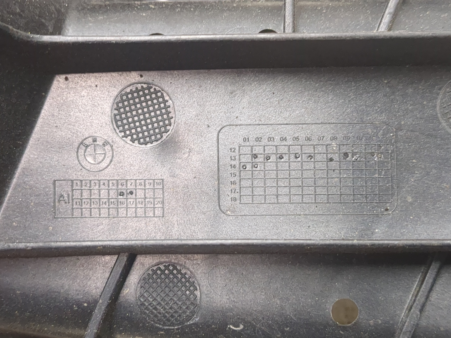 Кронштейн крепления крыла