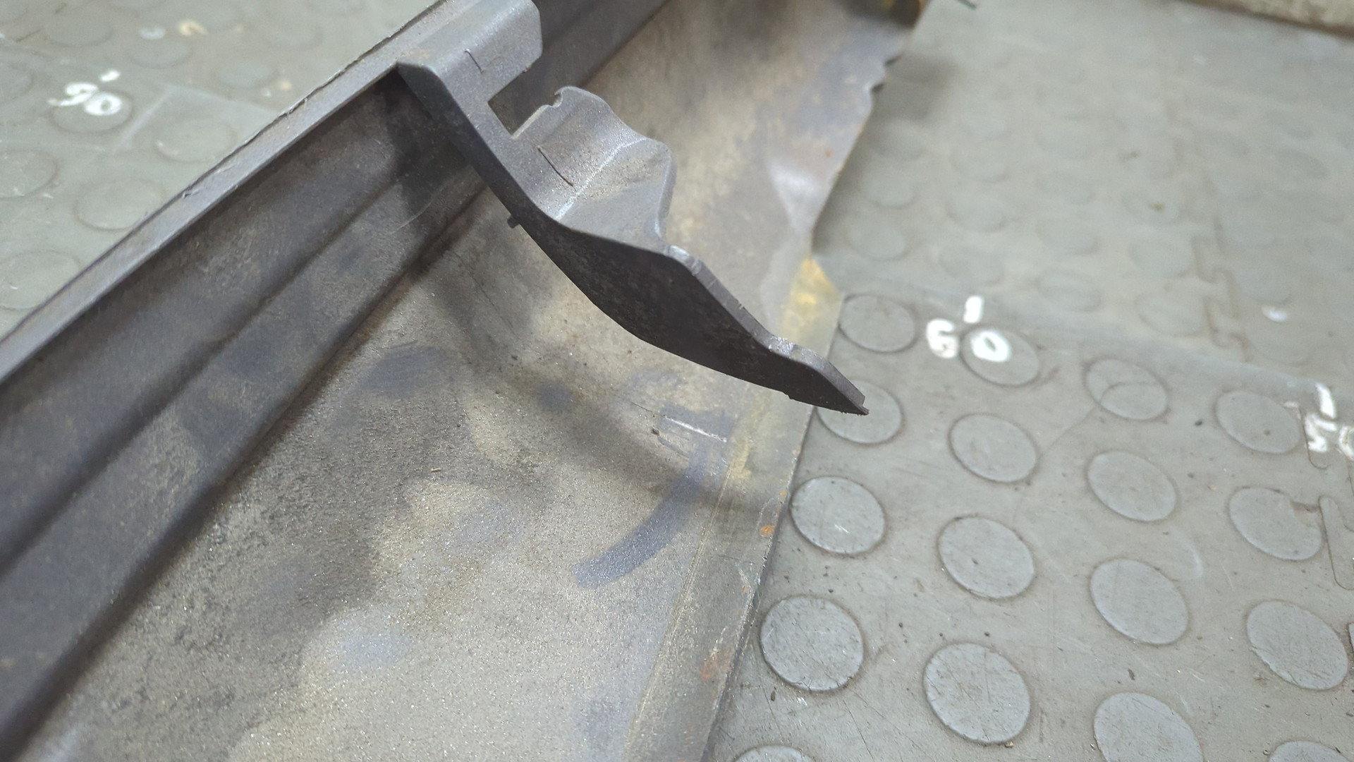 Накладка на порог