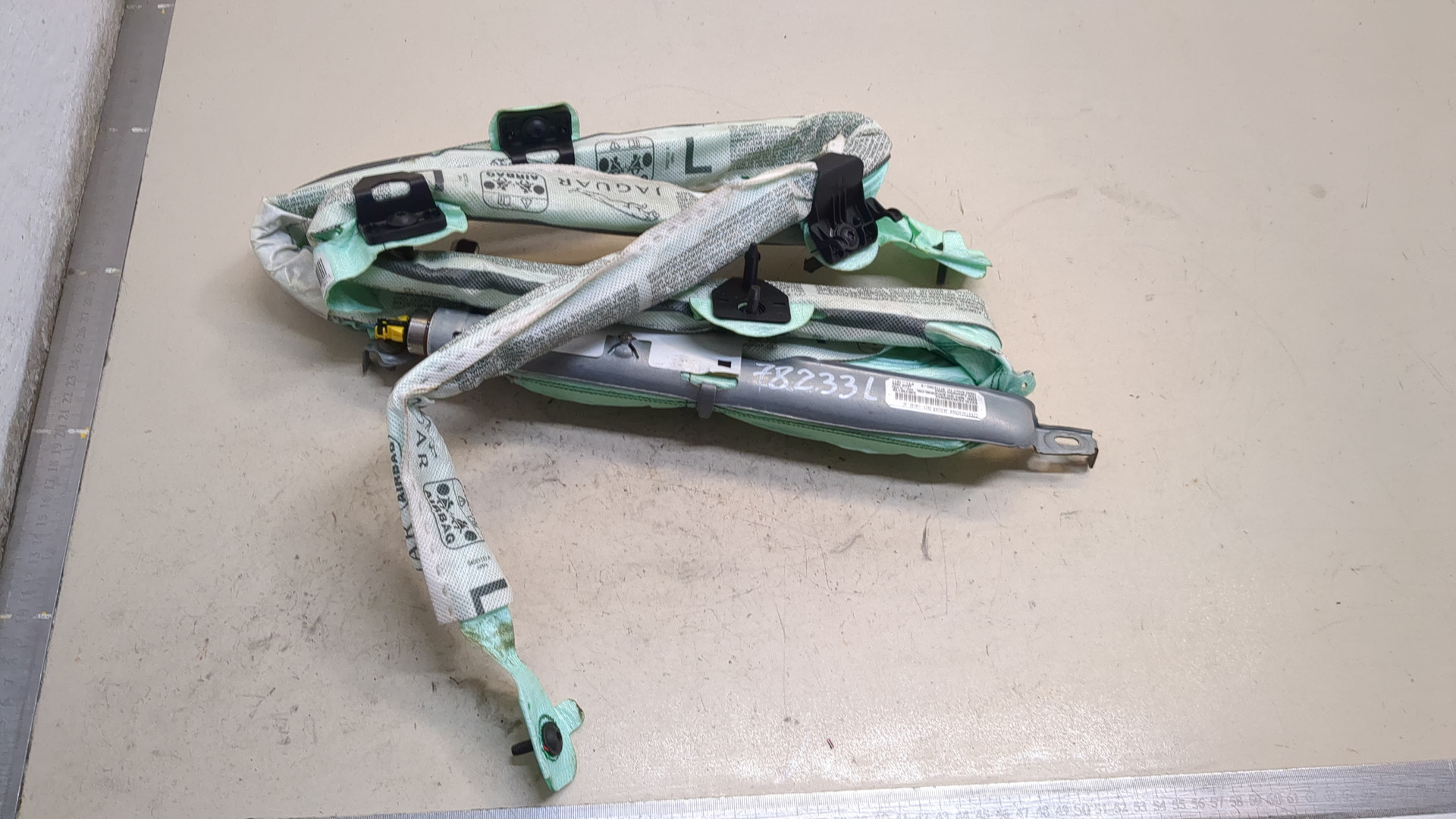 Подушка безопасности боковая (шторка)