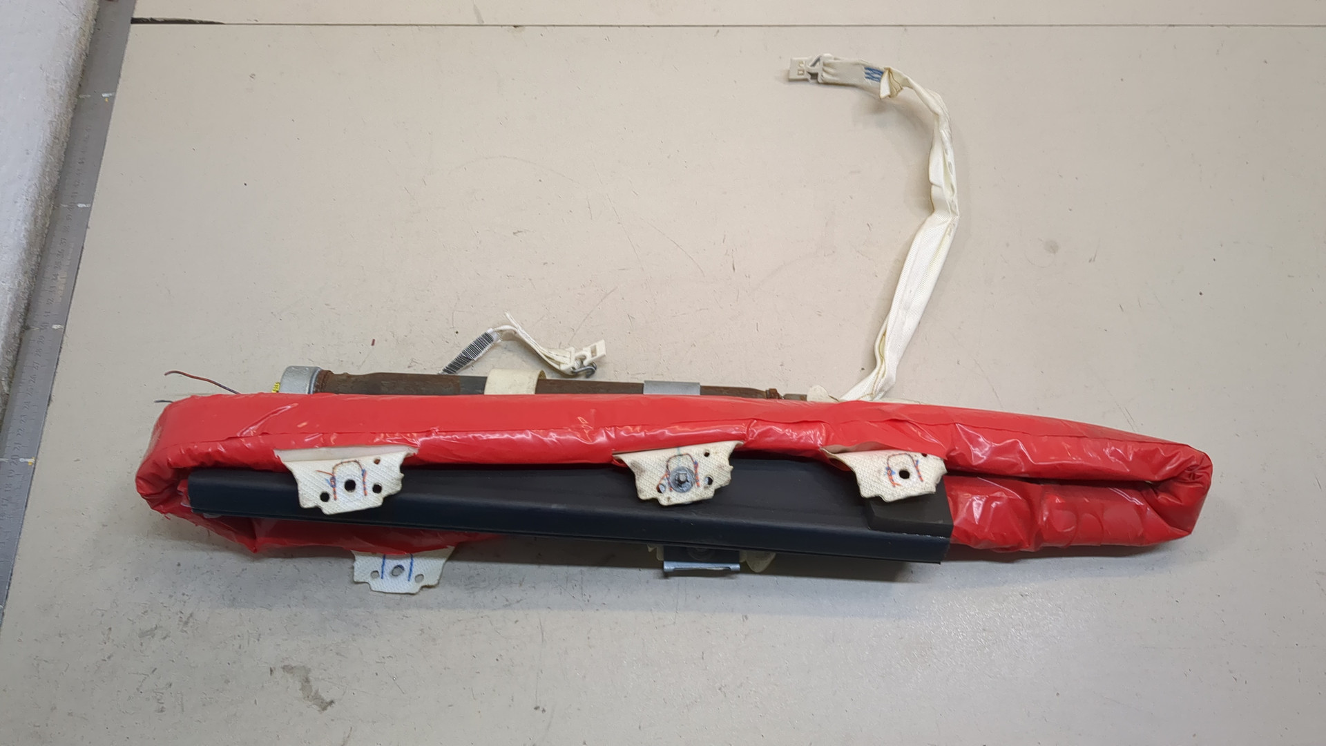 Подушка безопасности боковая (шторка)