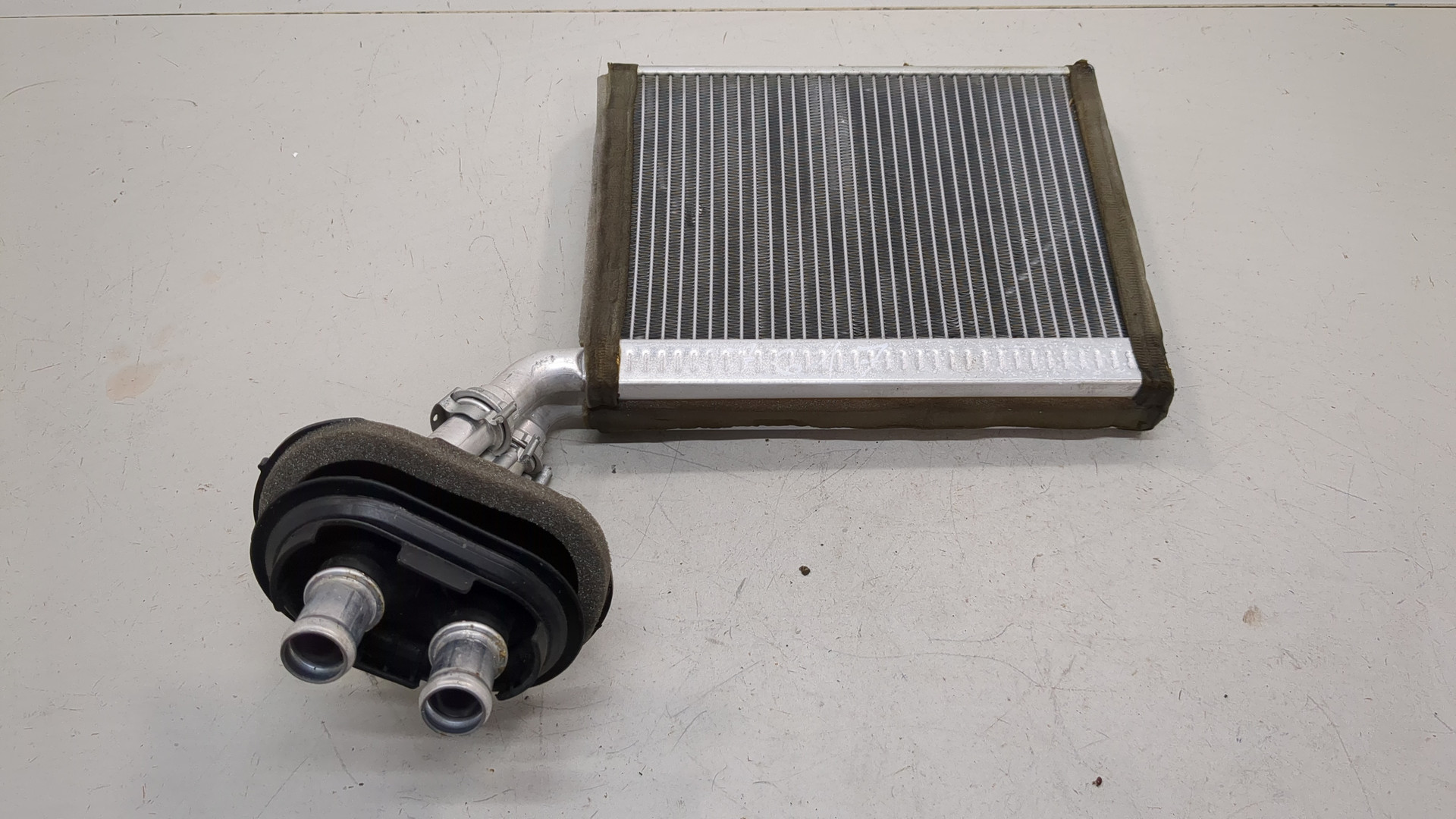 Радиатор отопителя