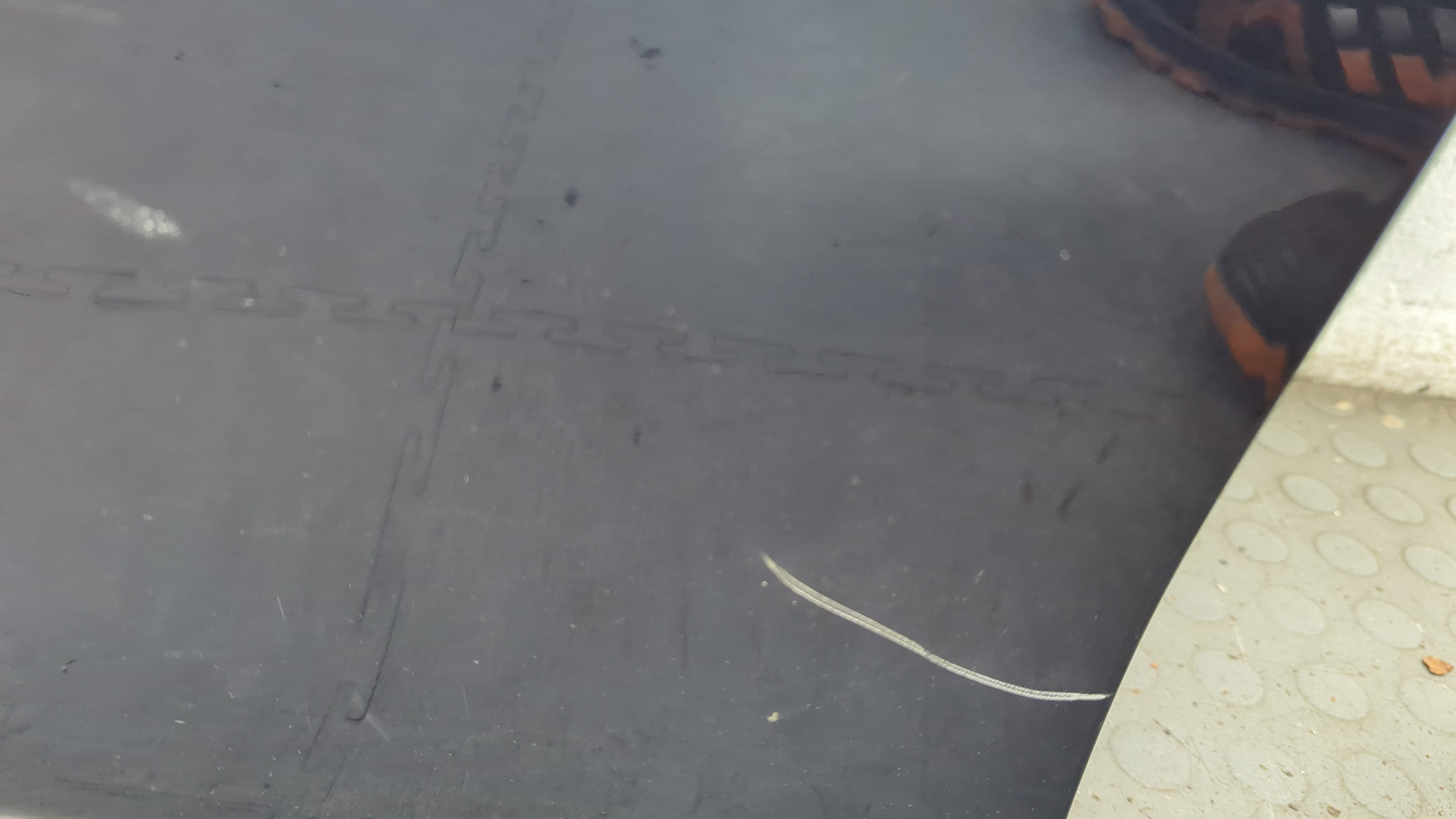 Дверь передняя левая