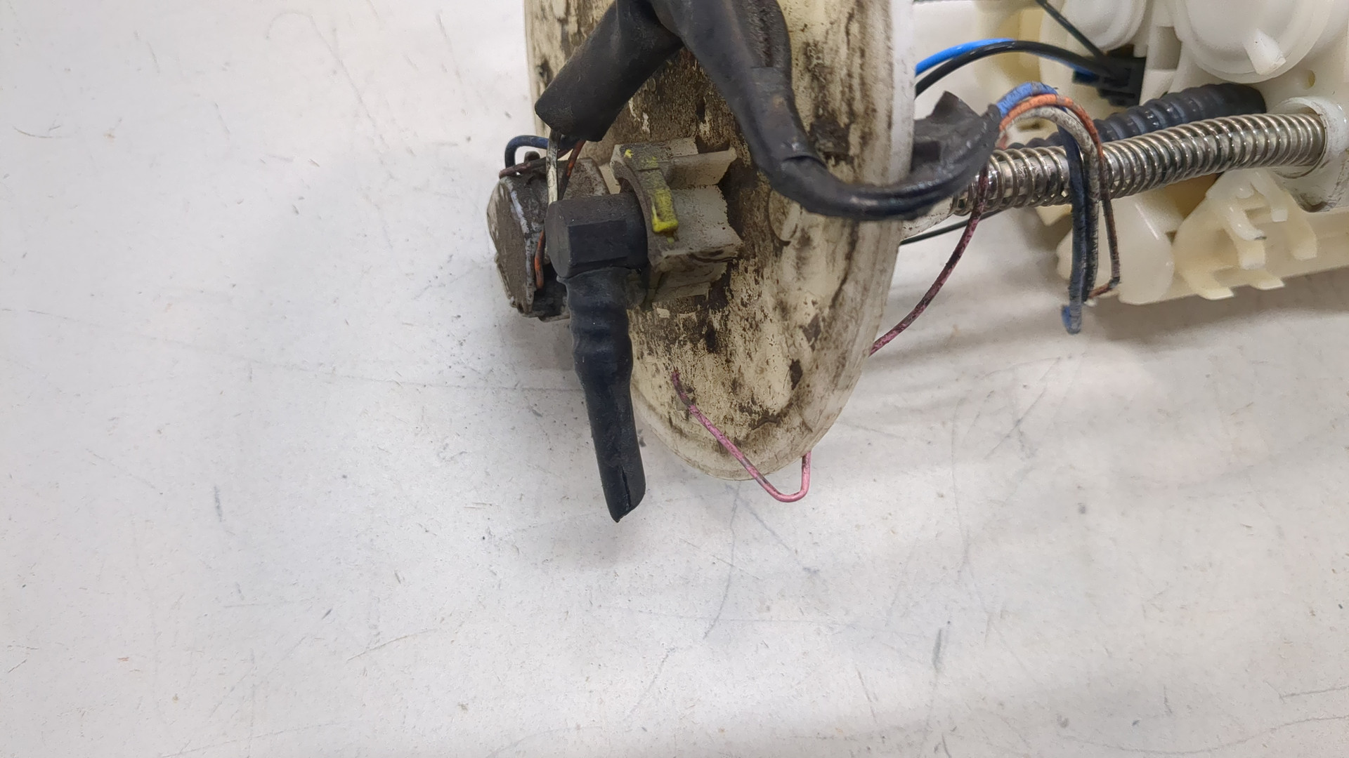 Насос топливный электрический