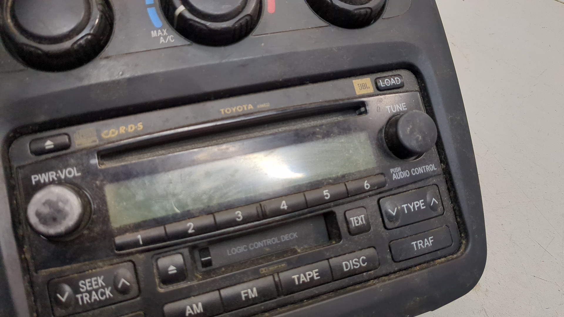 Переключатель отопителя