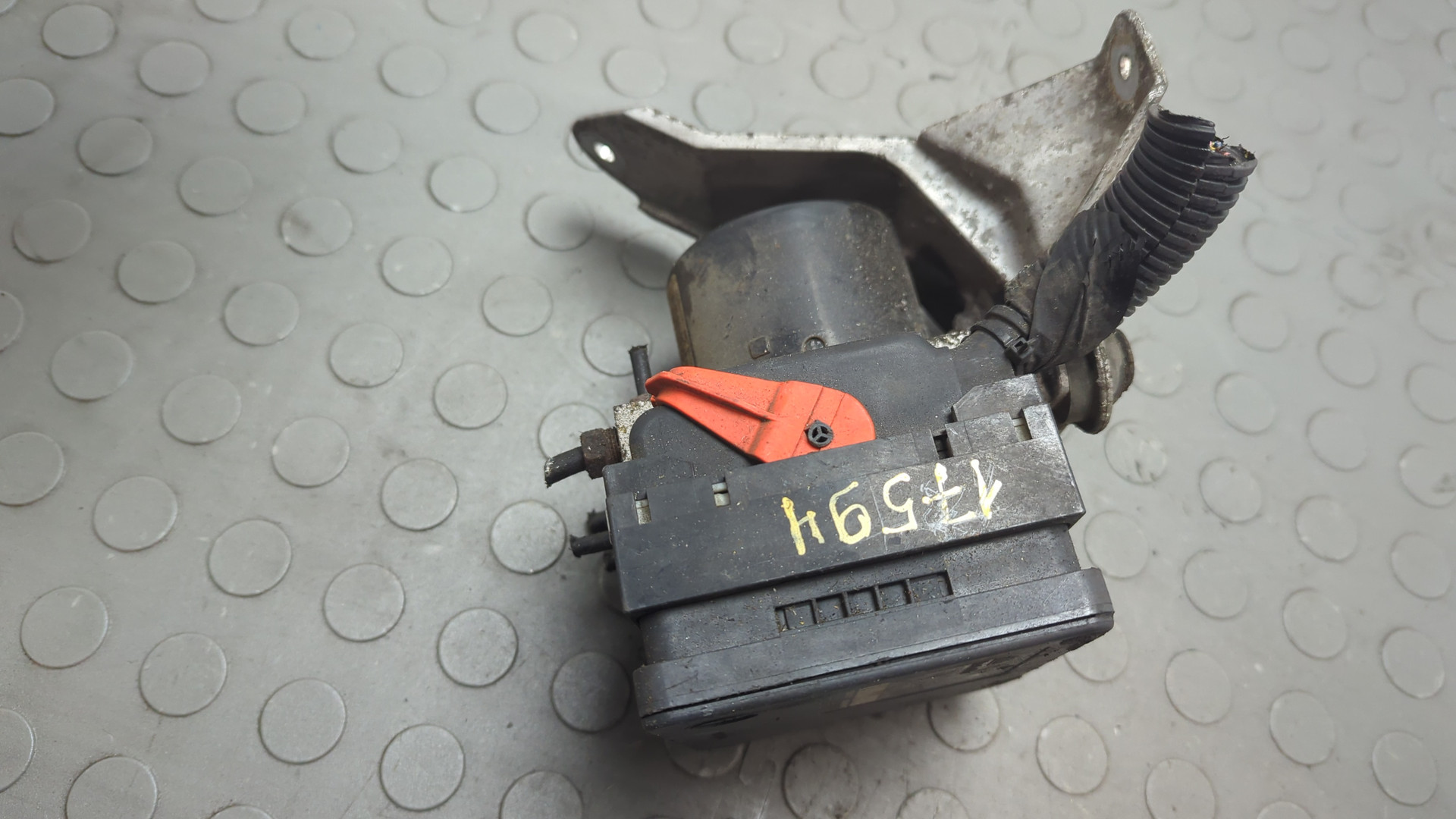 Блок ABS (насос)