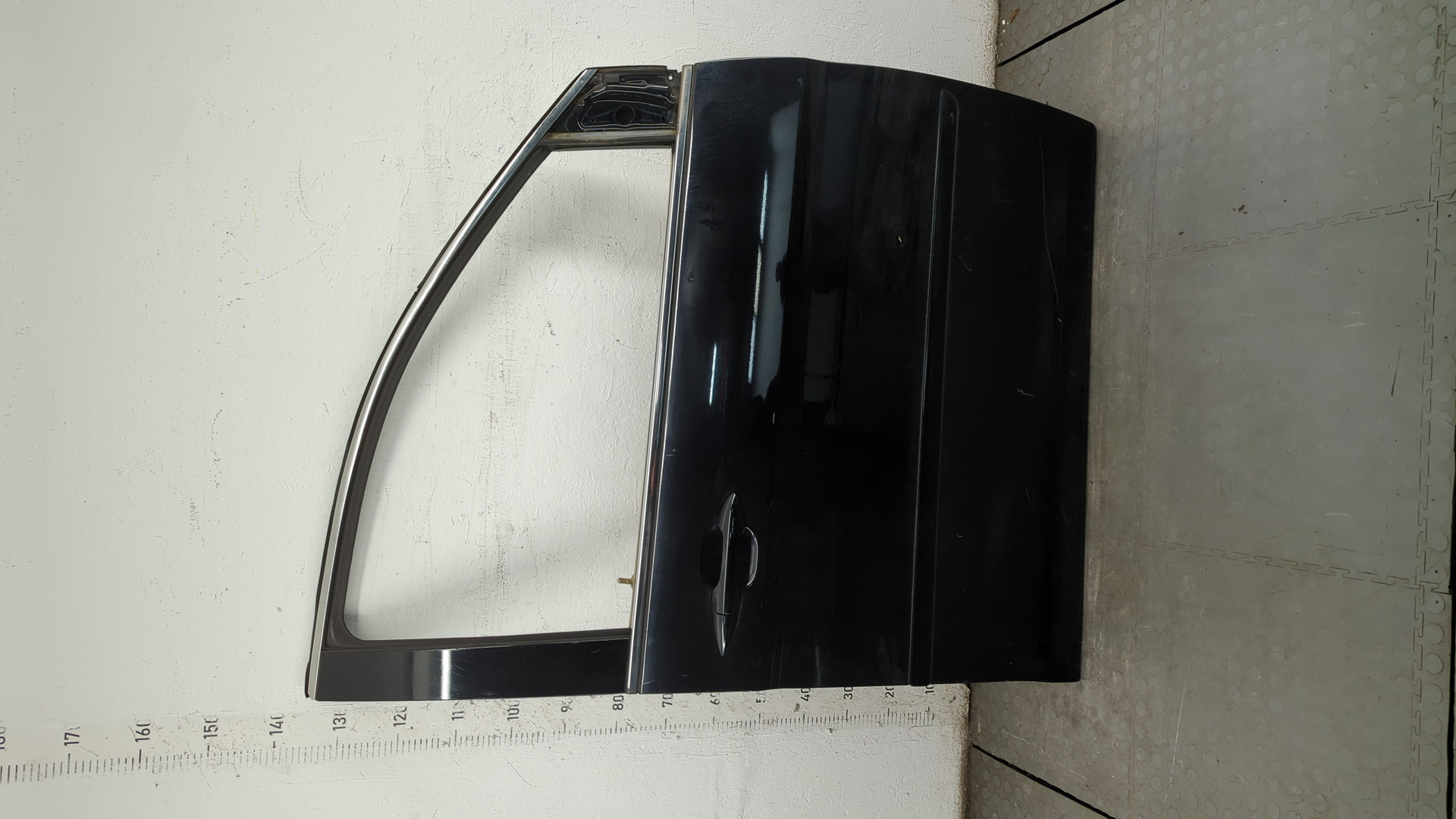 Дверь передняя правая