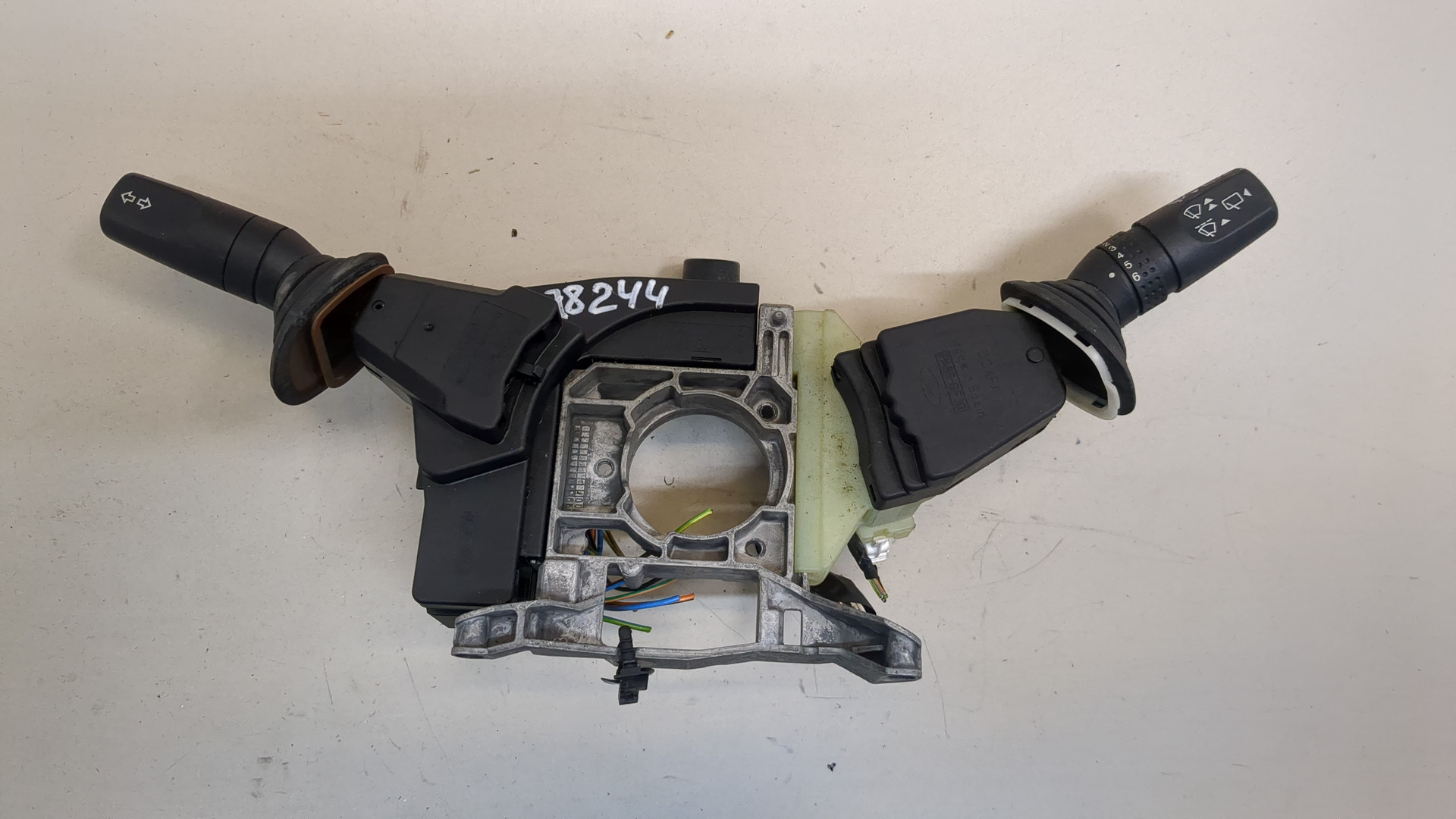 Переключатель подрулевой