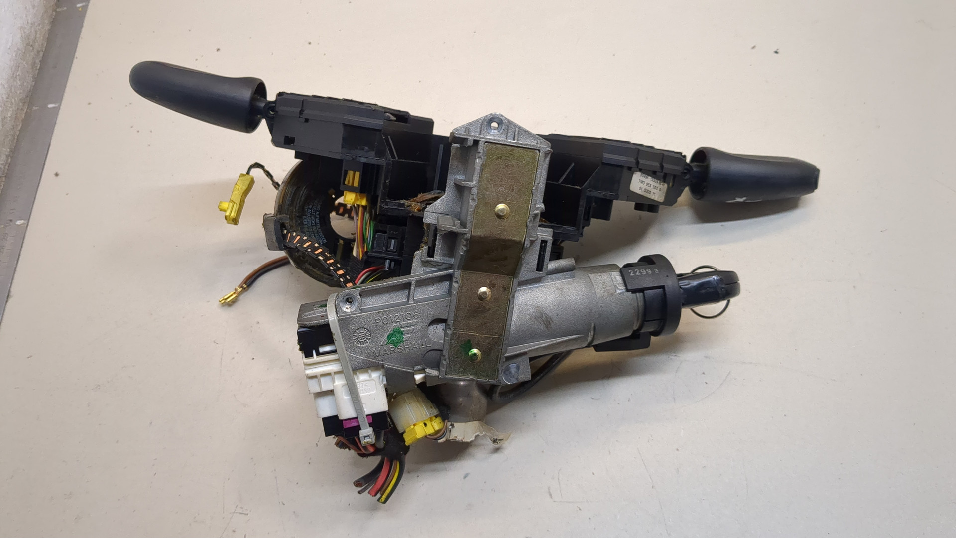 Переключатель подрулевой