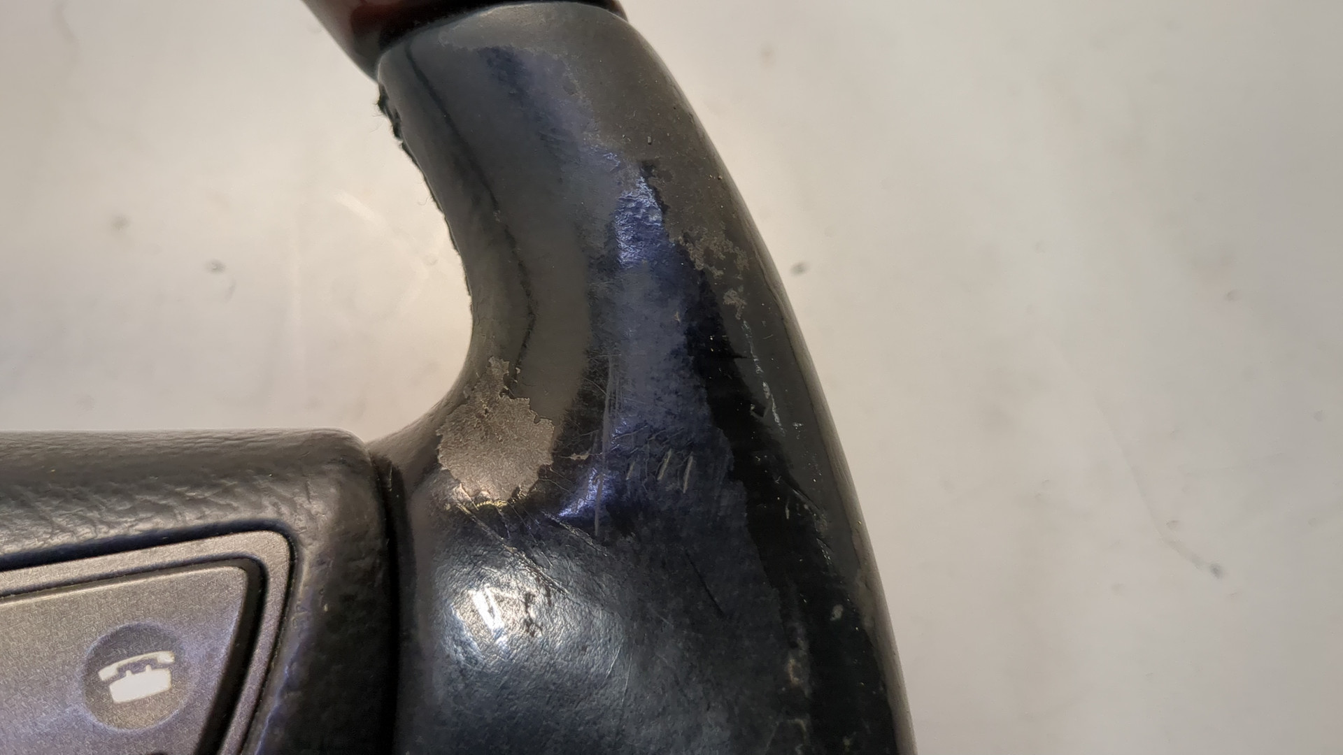 Рулевое колесо (руль)