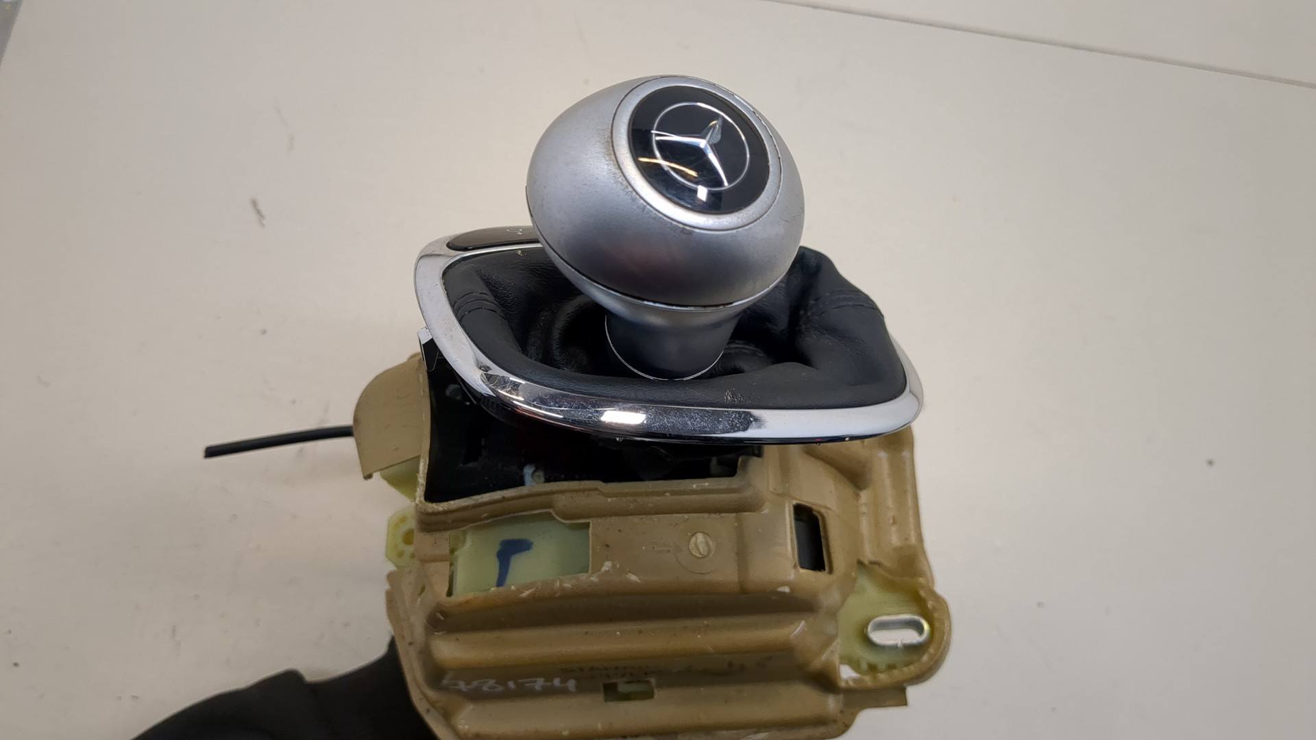 Кулиса МКПП / АКПП