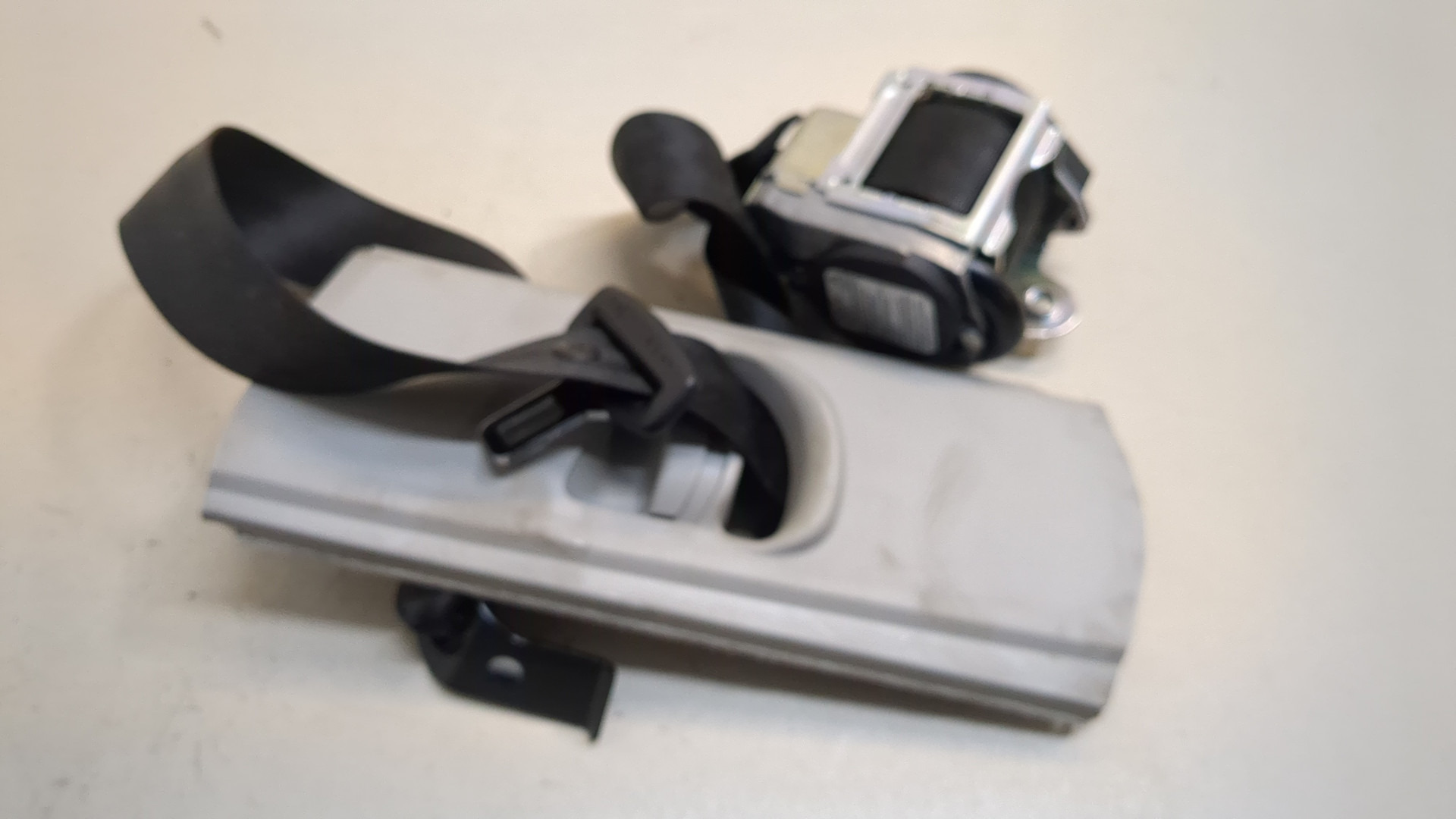 Ремень безопасности