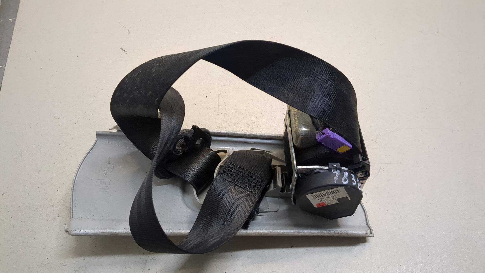 Ремень безопасности