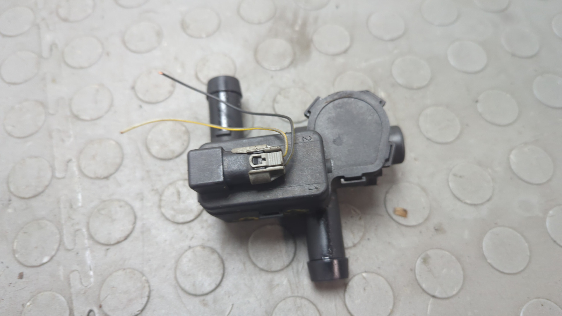 Клапан электромагнитный