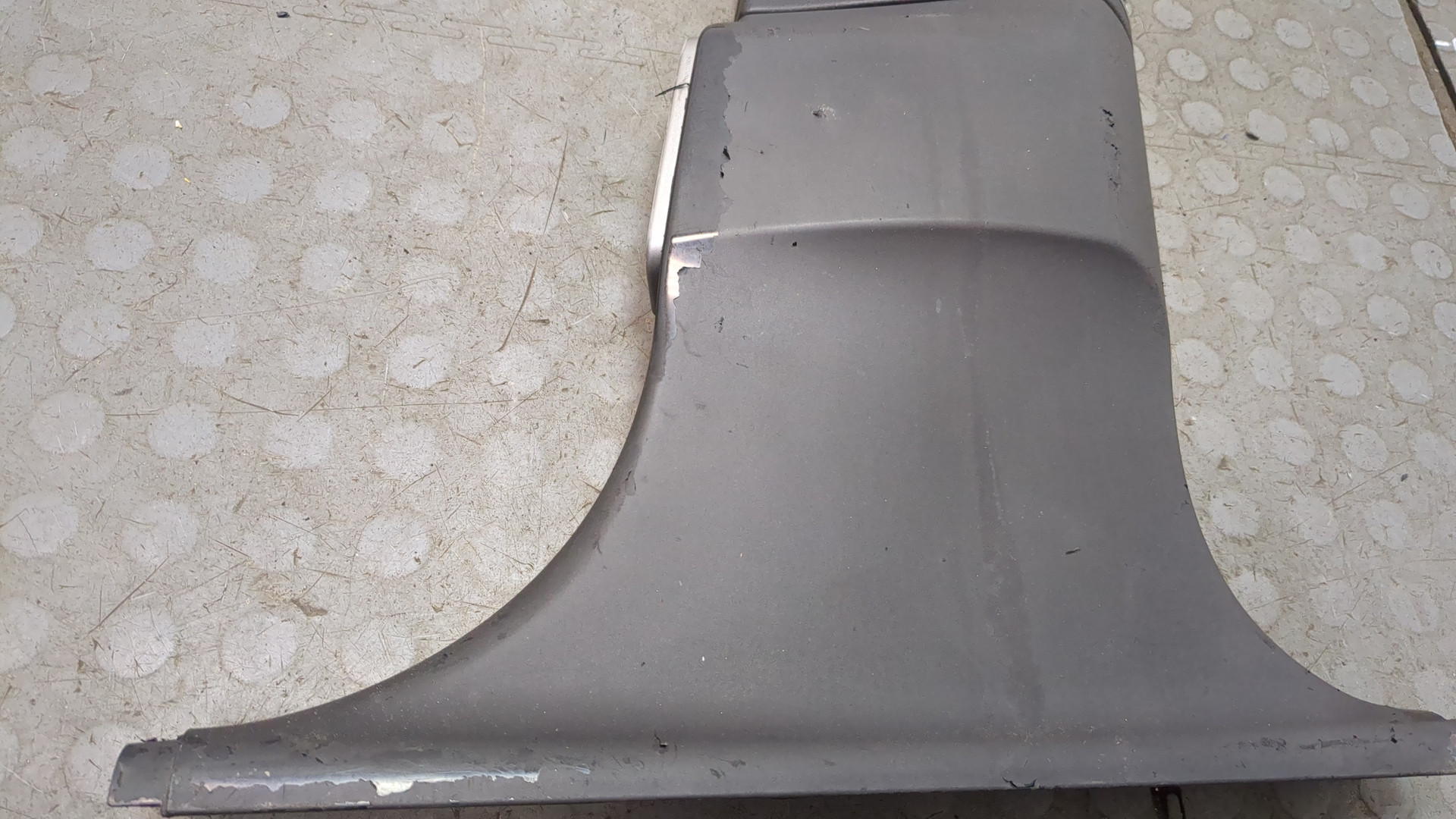 Обшивка стойки