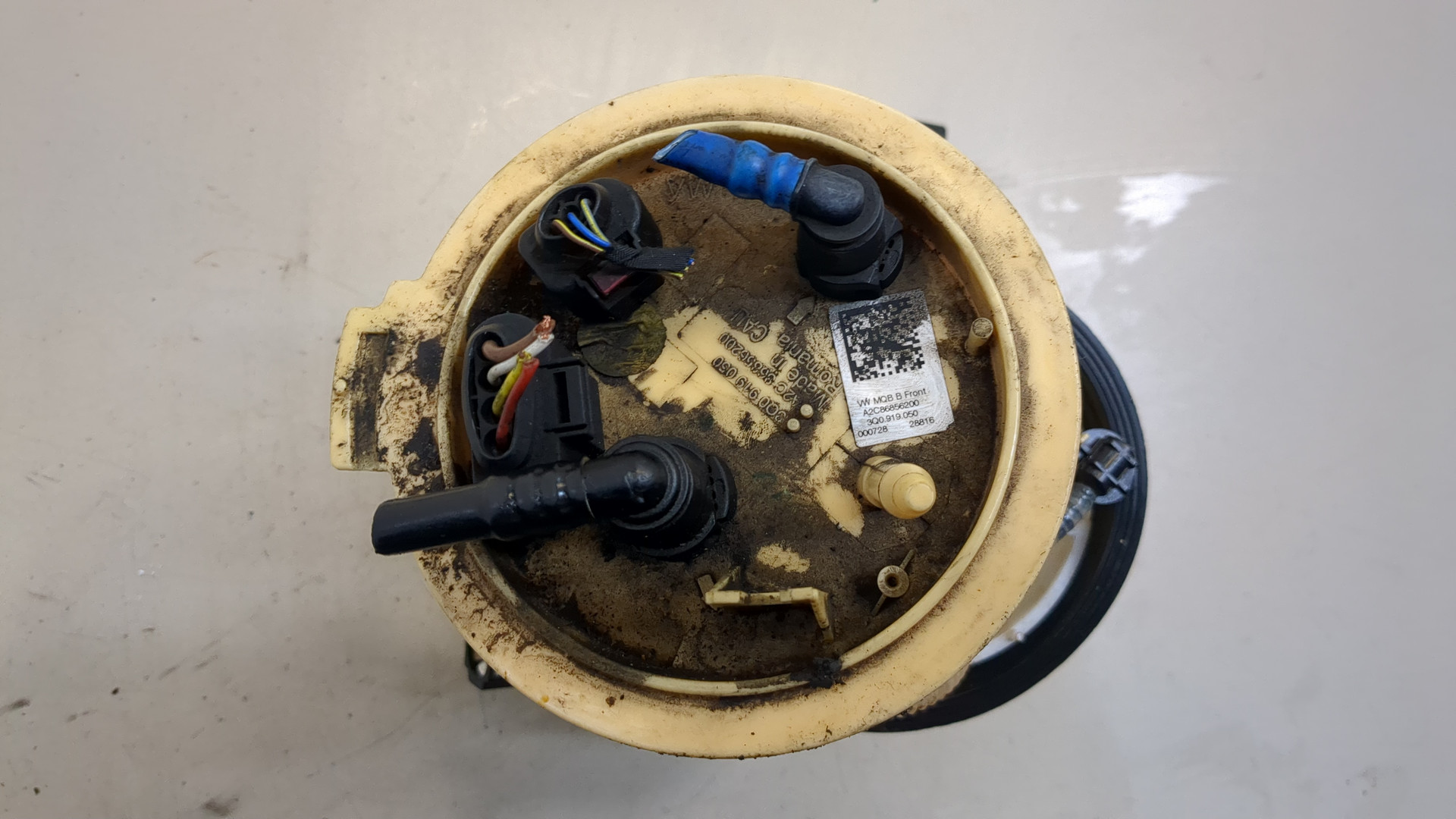 Насос топливный электрический