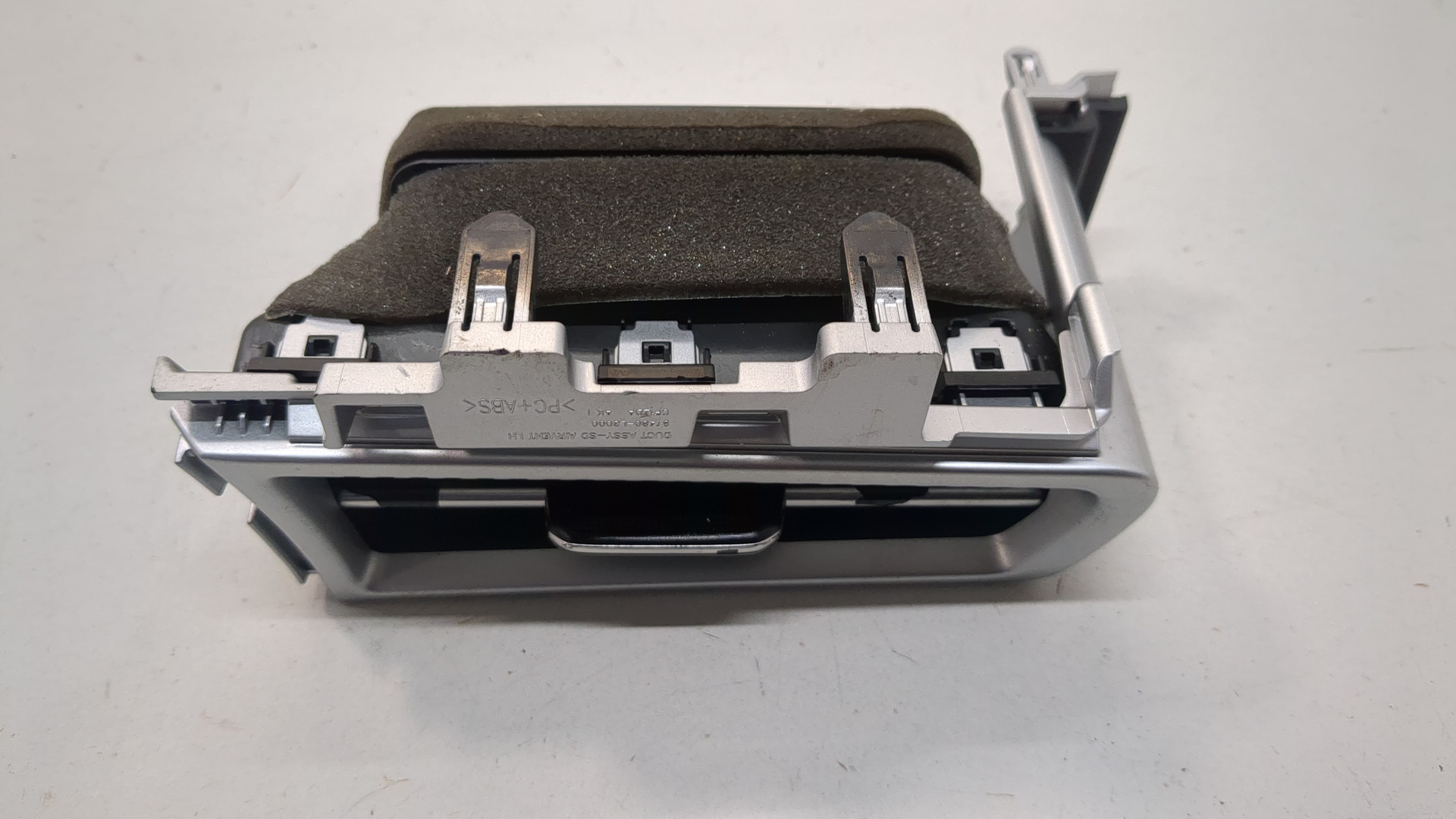 Дефлектор воздушный