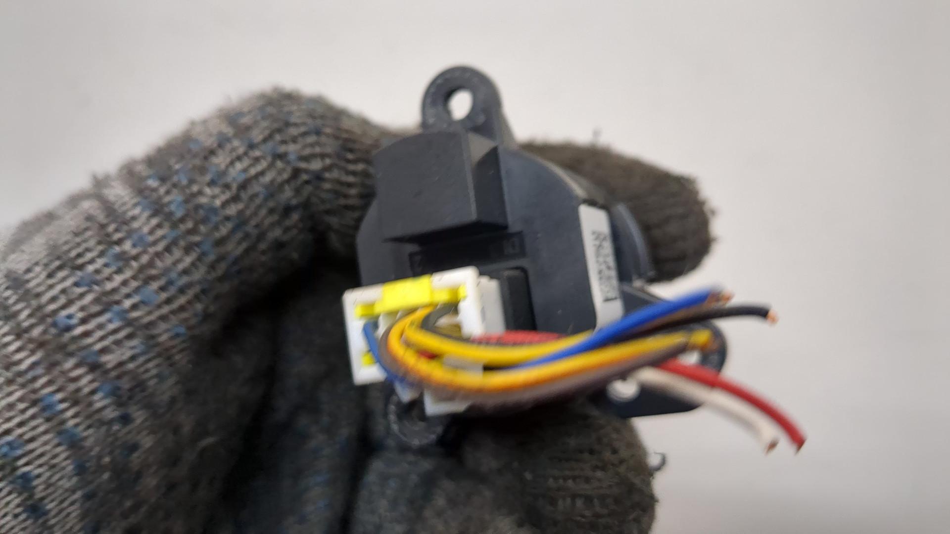 Кнопка запуска двигателя