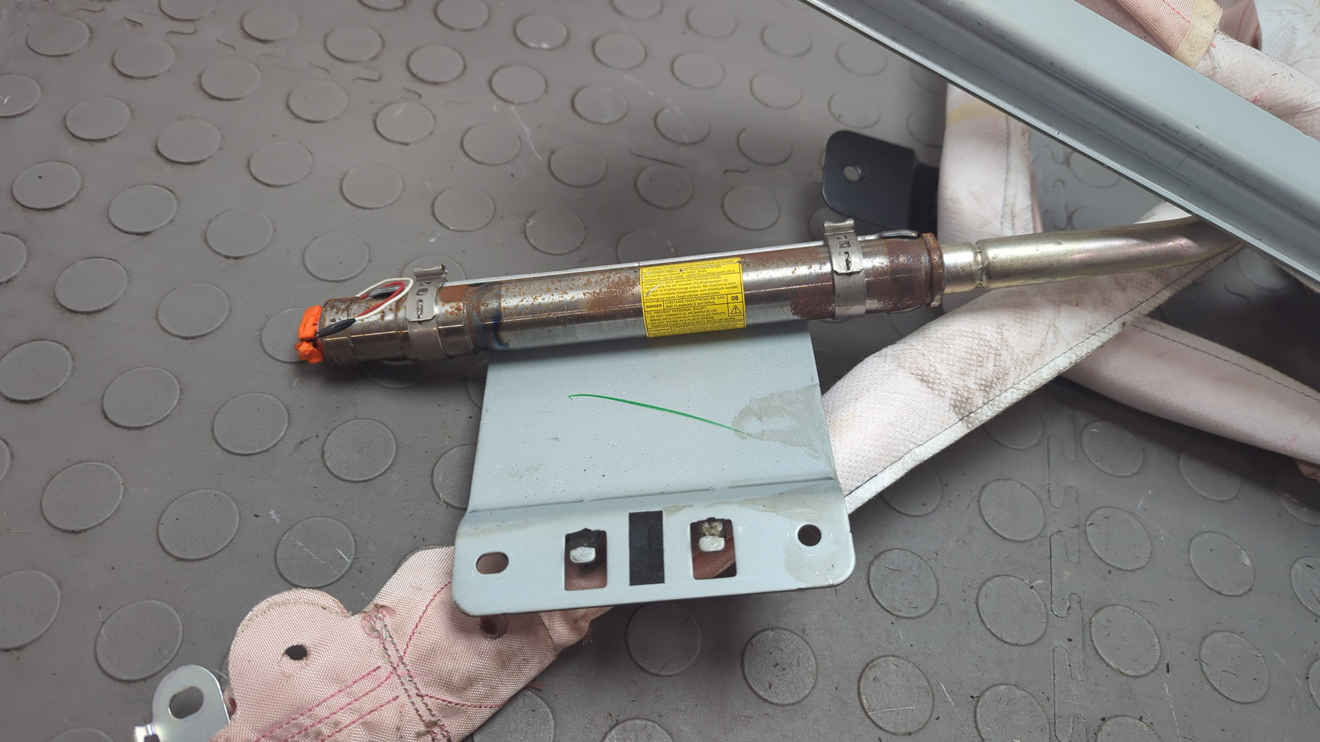 Подушка безопасности боковая (шторка)