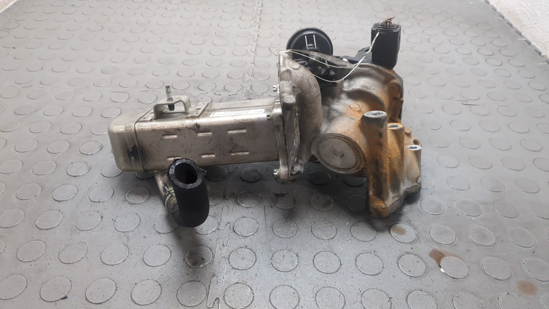 Клапан рециркуляции выхлопных газов (EGR)