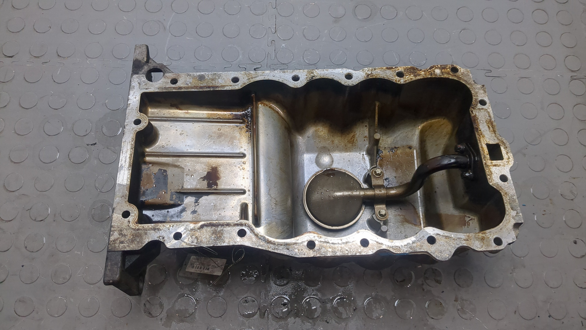 Поддон масляный двигателя (картер)