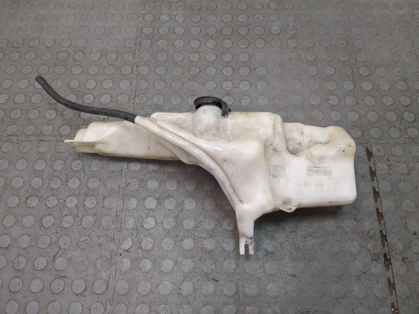 Бачок расширительный