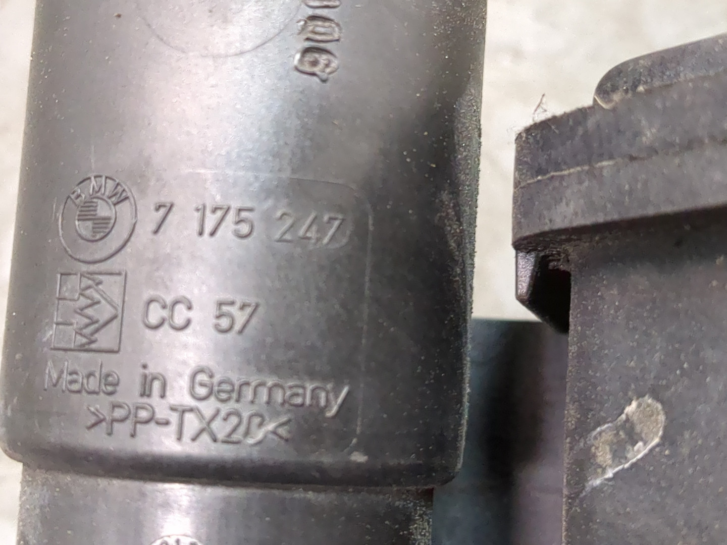 Абсорбер (фильтр угольный)