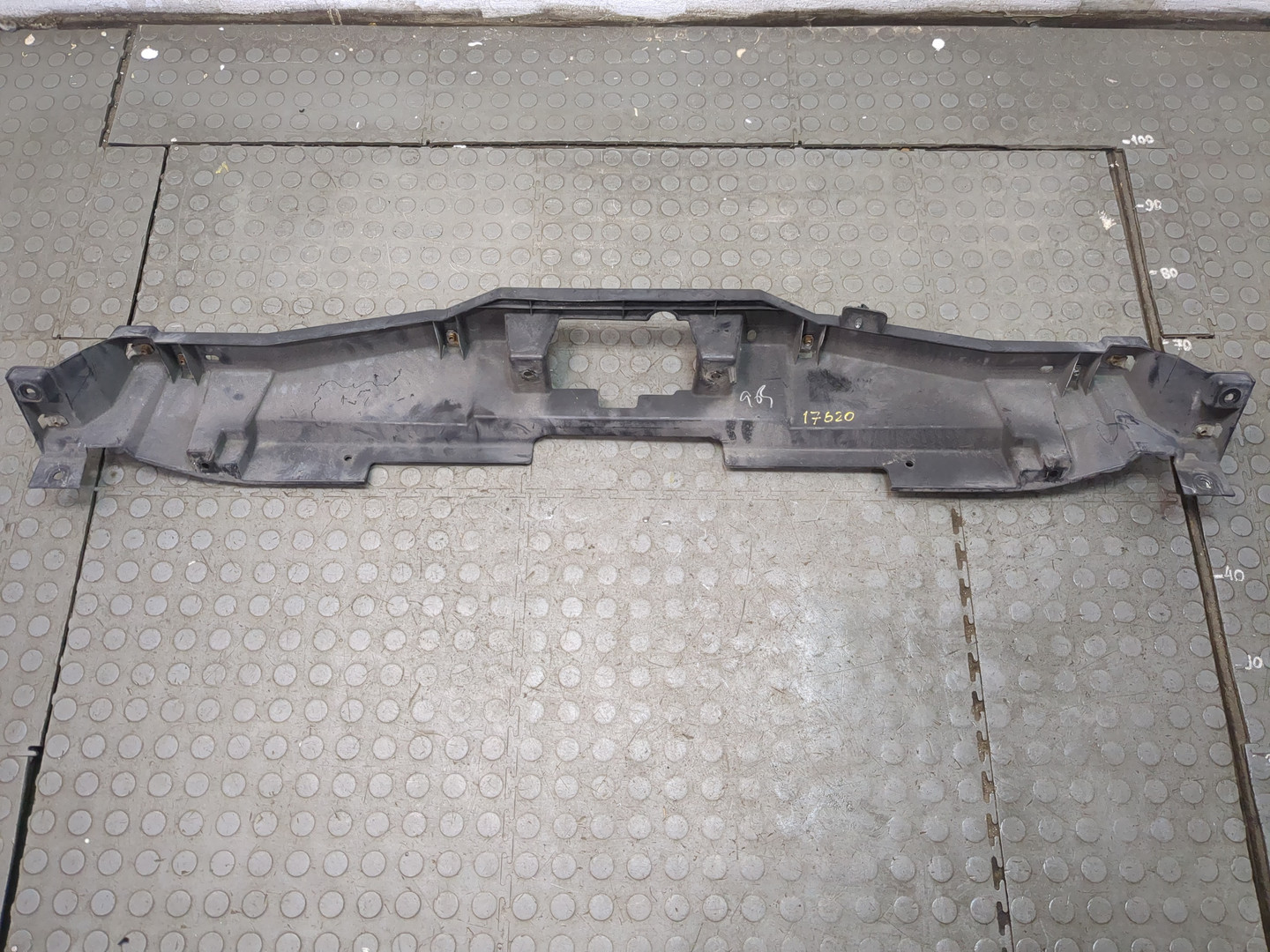 Панель передняя (телевизор)